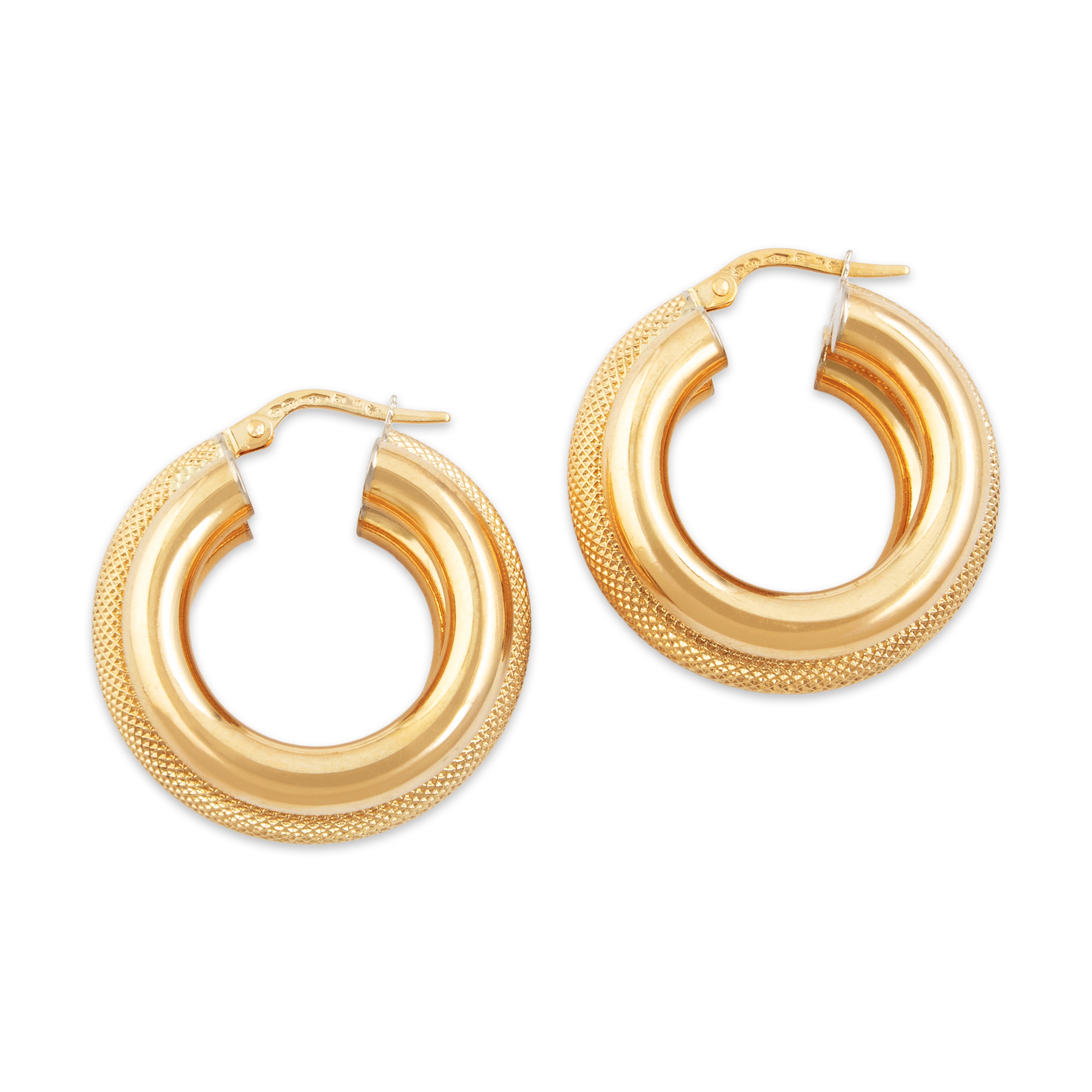 Vintage 18k Yellow Gold Pretty Textured Triple Hoop Earrings - Overall view