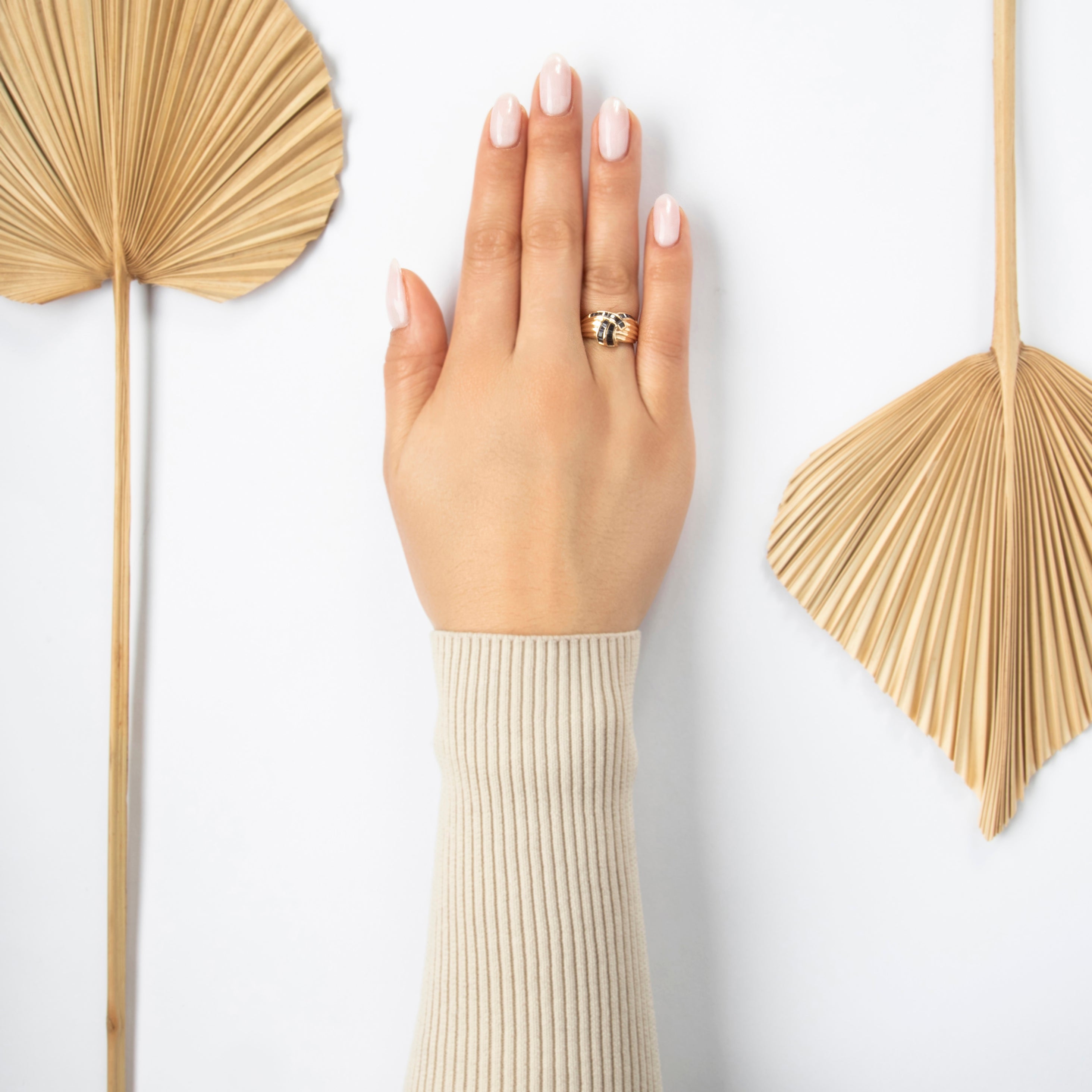 Vintage 14k Yellow Gold Blue Sapphire Glittering Channel-Set Ribbon Ring - On model view