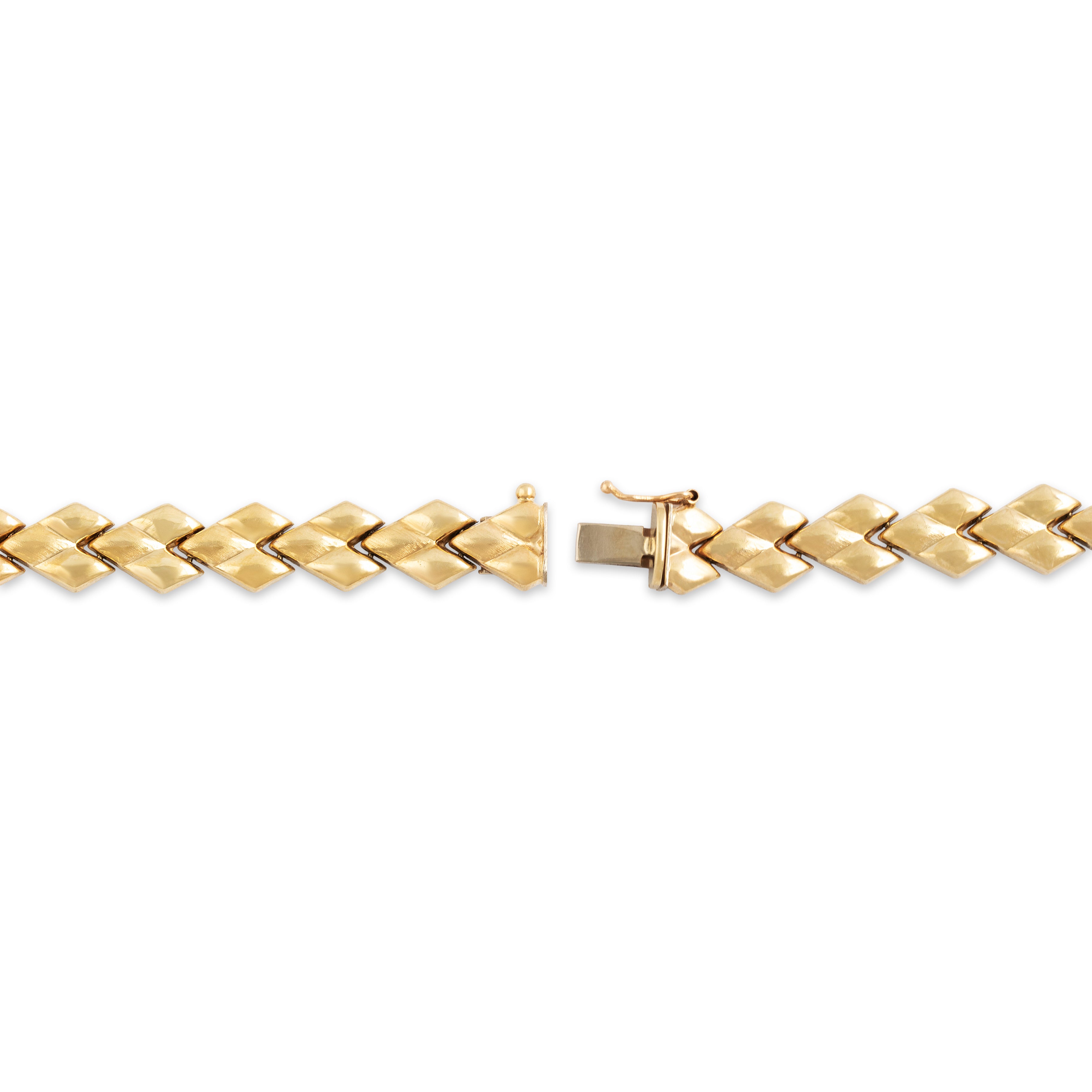 Vintage Italian 14k Yellow Gold Chic Snake Scale Link Bracelet - clasp view