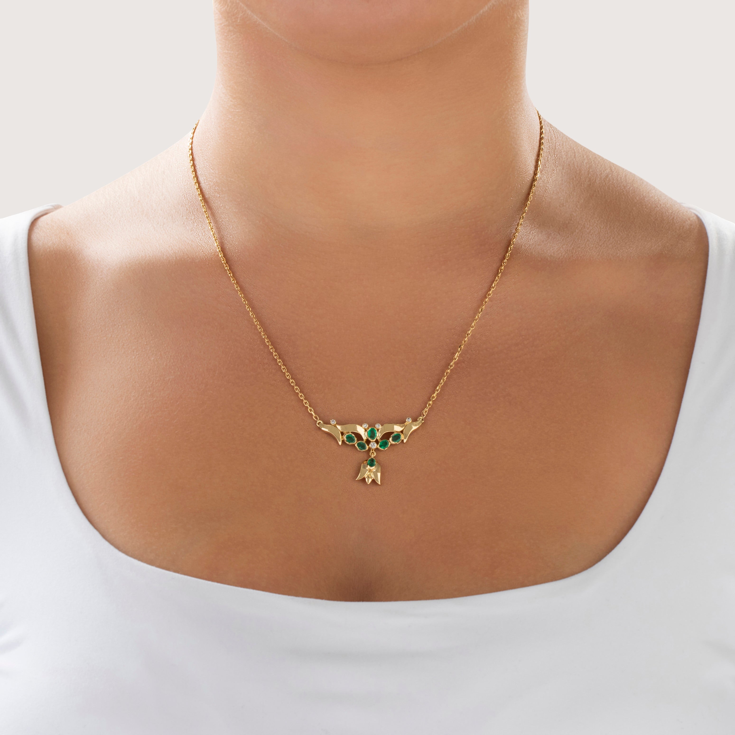 Vintage Stunning 18k Yellow Gold Emerald Diamond Elegant Dangle Necklace - On model view