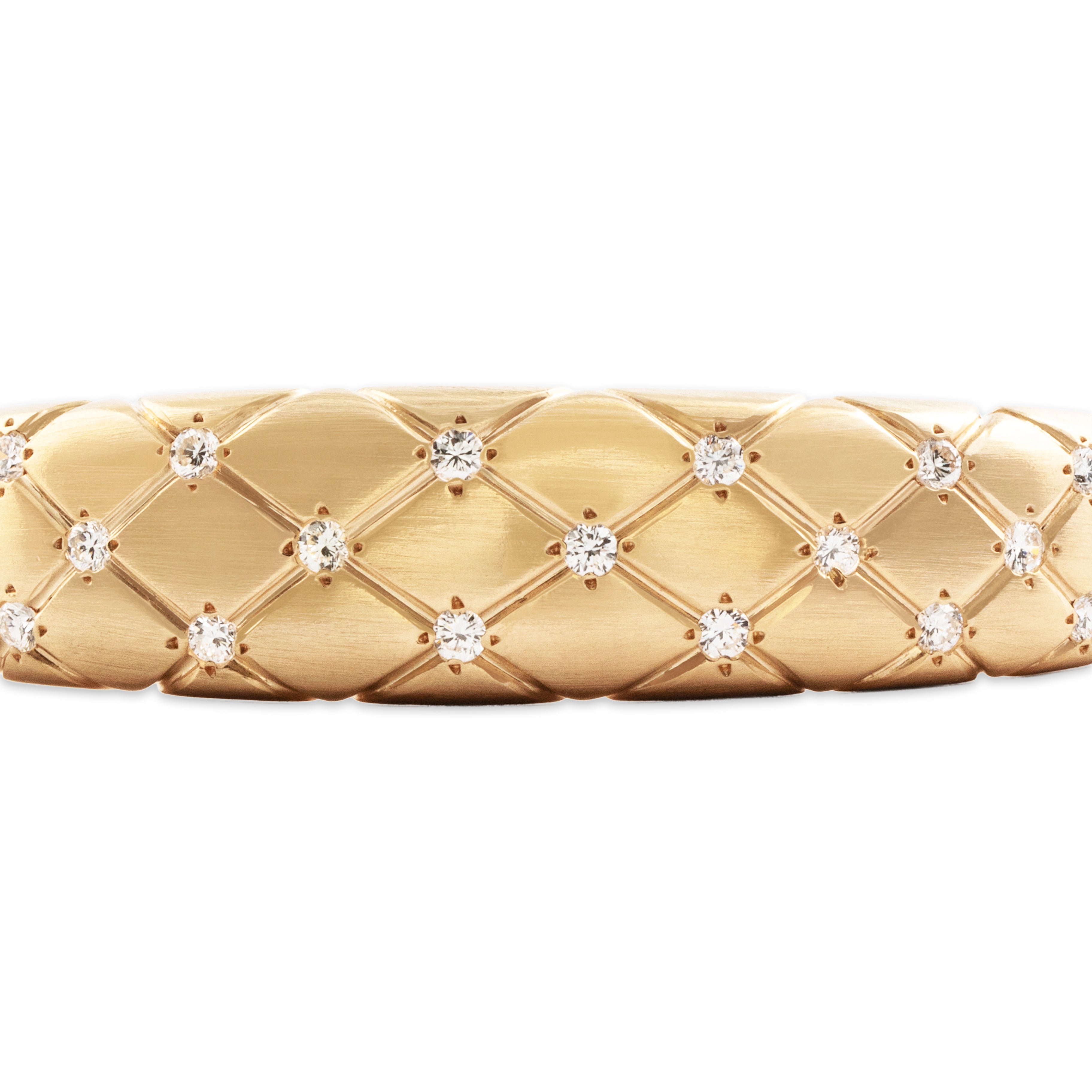 Vintage 14k Yellow Gold .735cttw Diamond Satin Quilted Bangle Bracelet 6.75