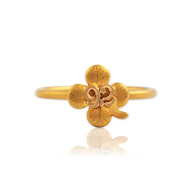 Antique 14k Yellow Gold Wonderful Delicate Satin Clover Year "92" Ring 4.50