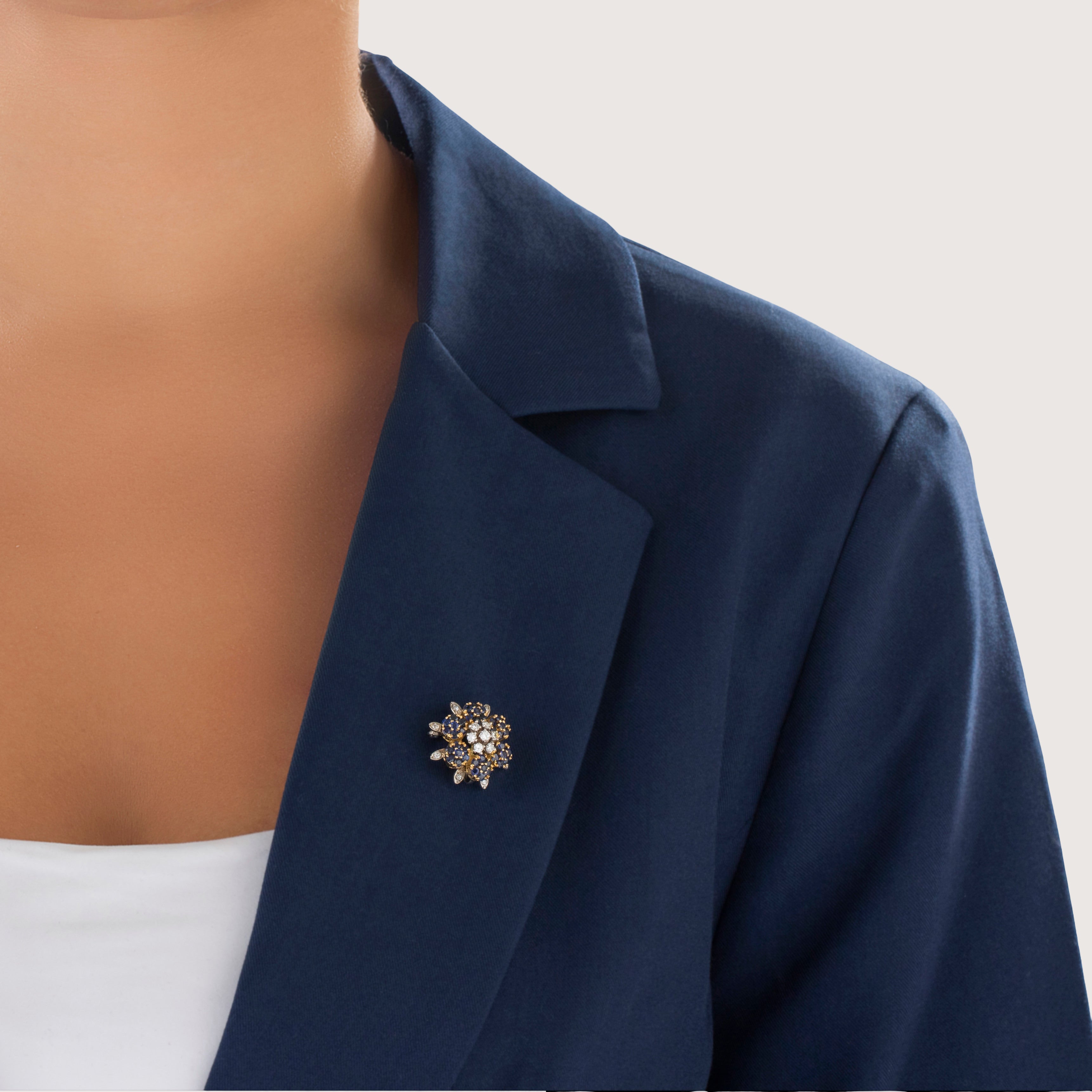 Vintage 18k Yellow & 14k White Gold 1.7cttw Blue Sapphire Diamond Flower Pin / Pendant - On model view