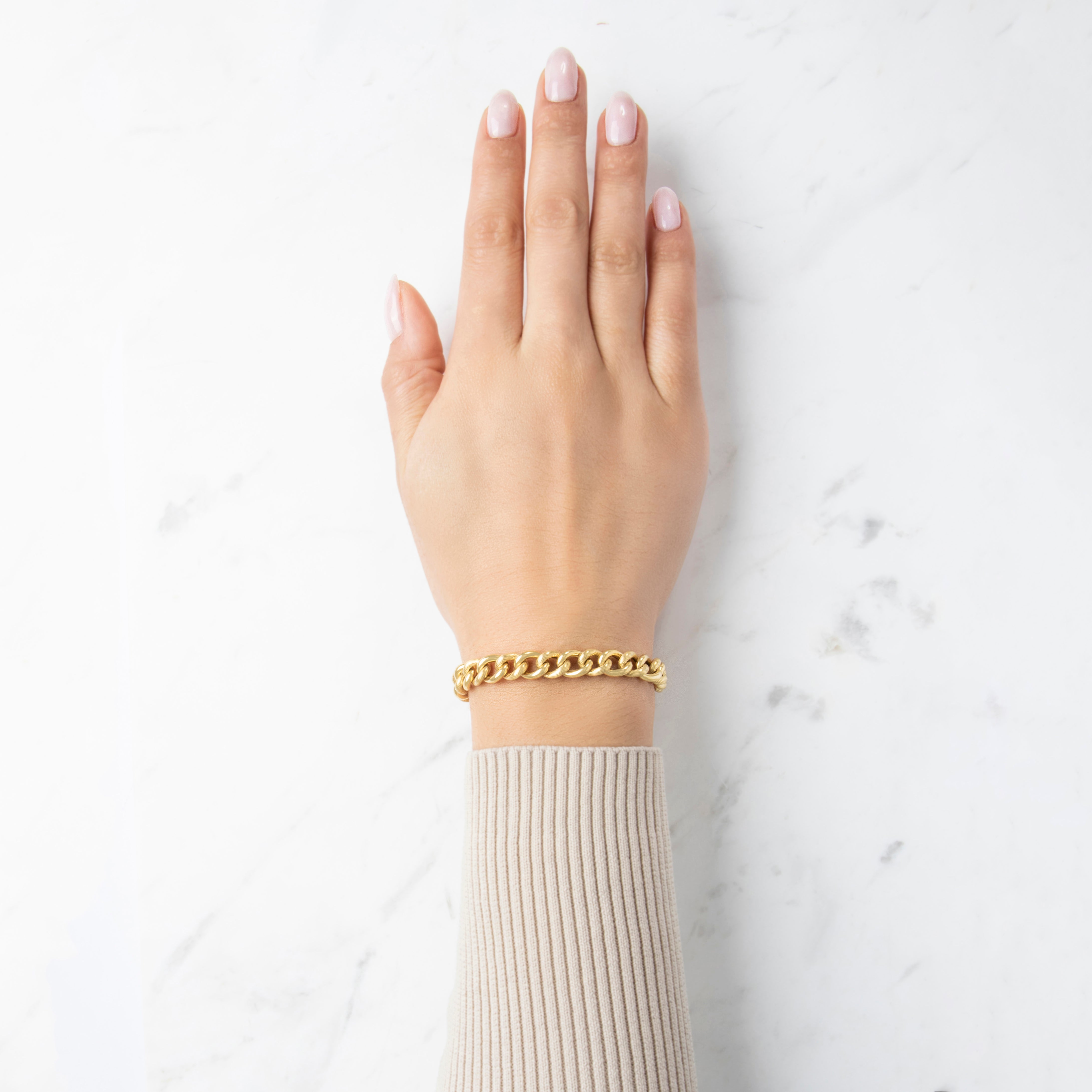 Vintage Italian Lightweight 14k Yellow Gold Lapis Lazuli Curb Link Bracelet - On model view