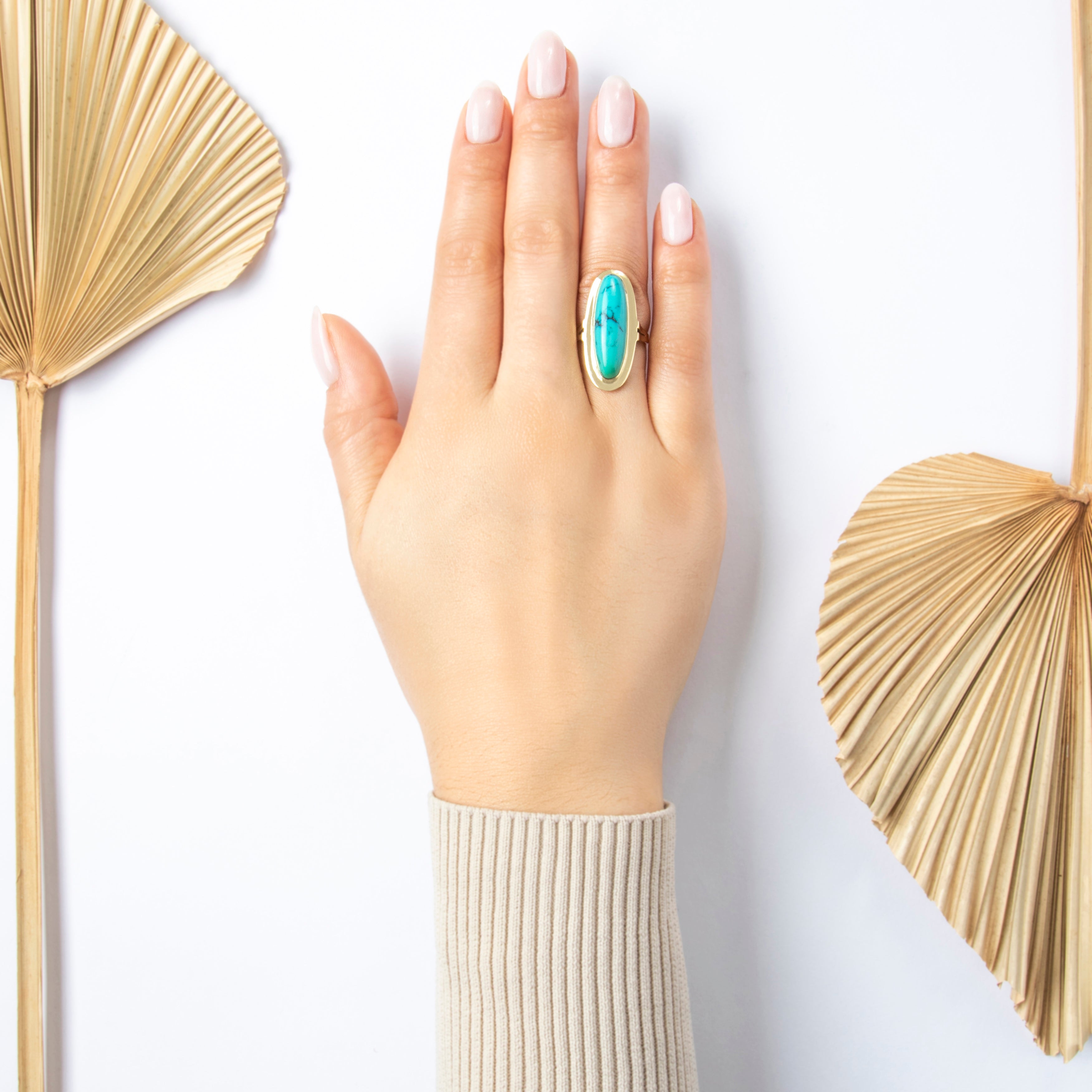 Vintage Large 14k Yellow Gold 12ct Turquoise Stunning Oblong Cabochon Ring  - On model view