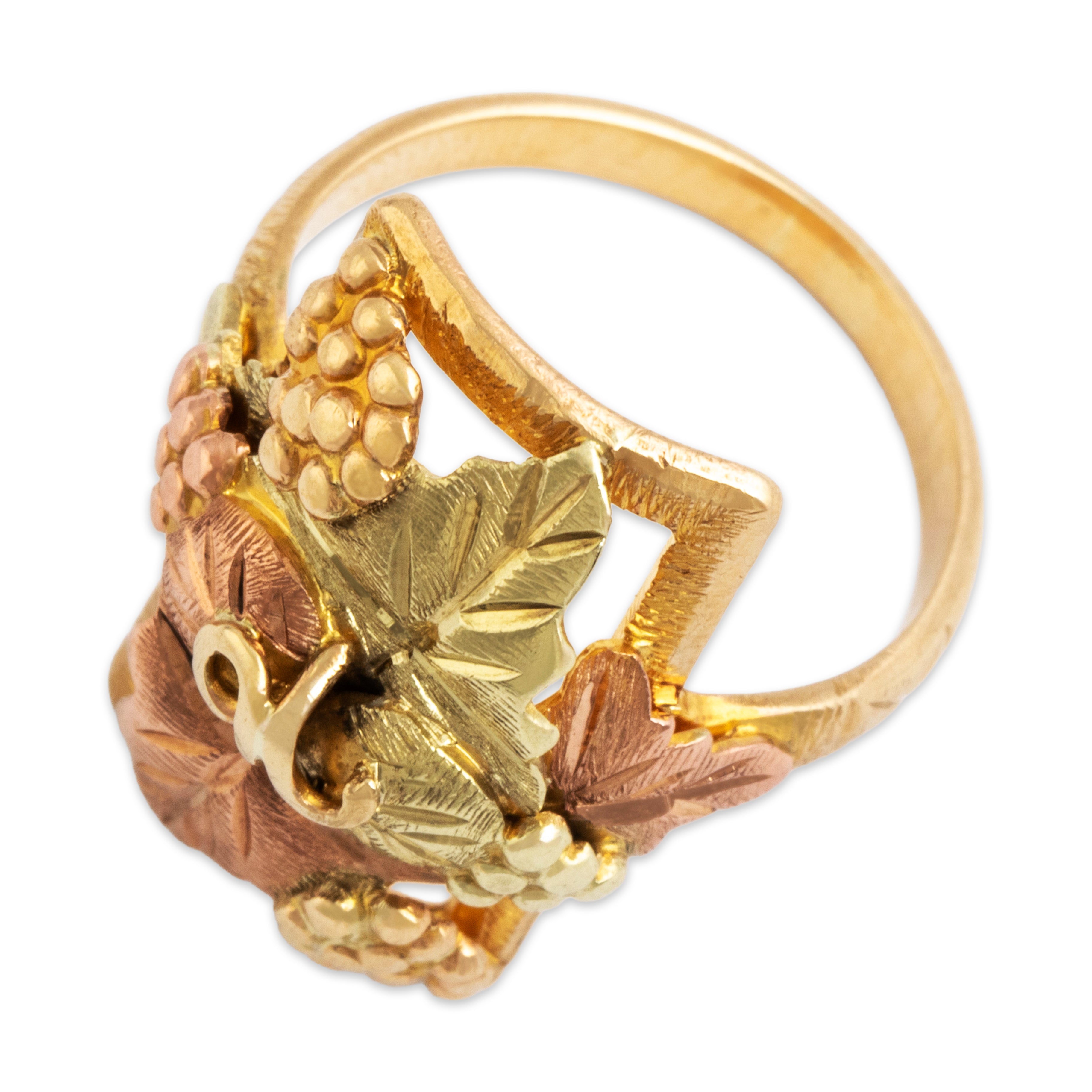 Vintage 10k Yellow & Rose Gold Pretty Grape & Vine Ring - Overall view