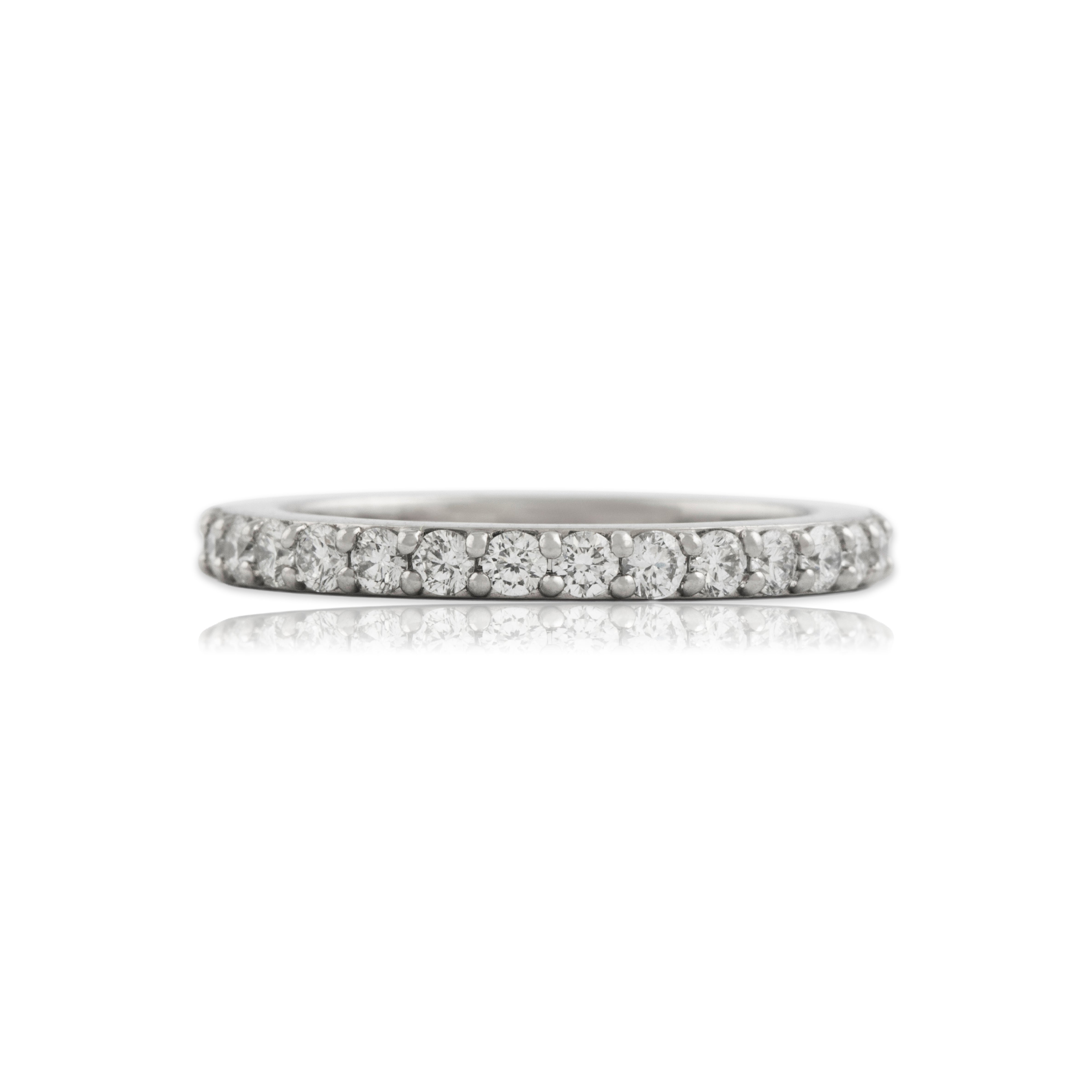 Estate Platinum 0.87cttw Diamond Classic Eternity Band Ring  - Close-up view