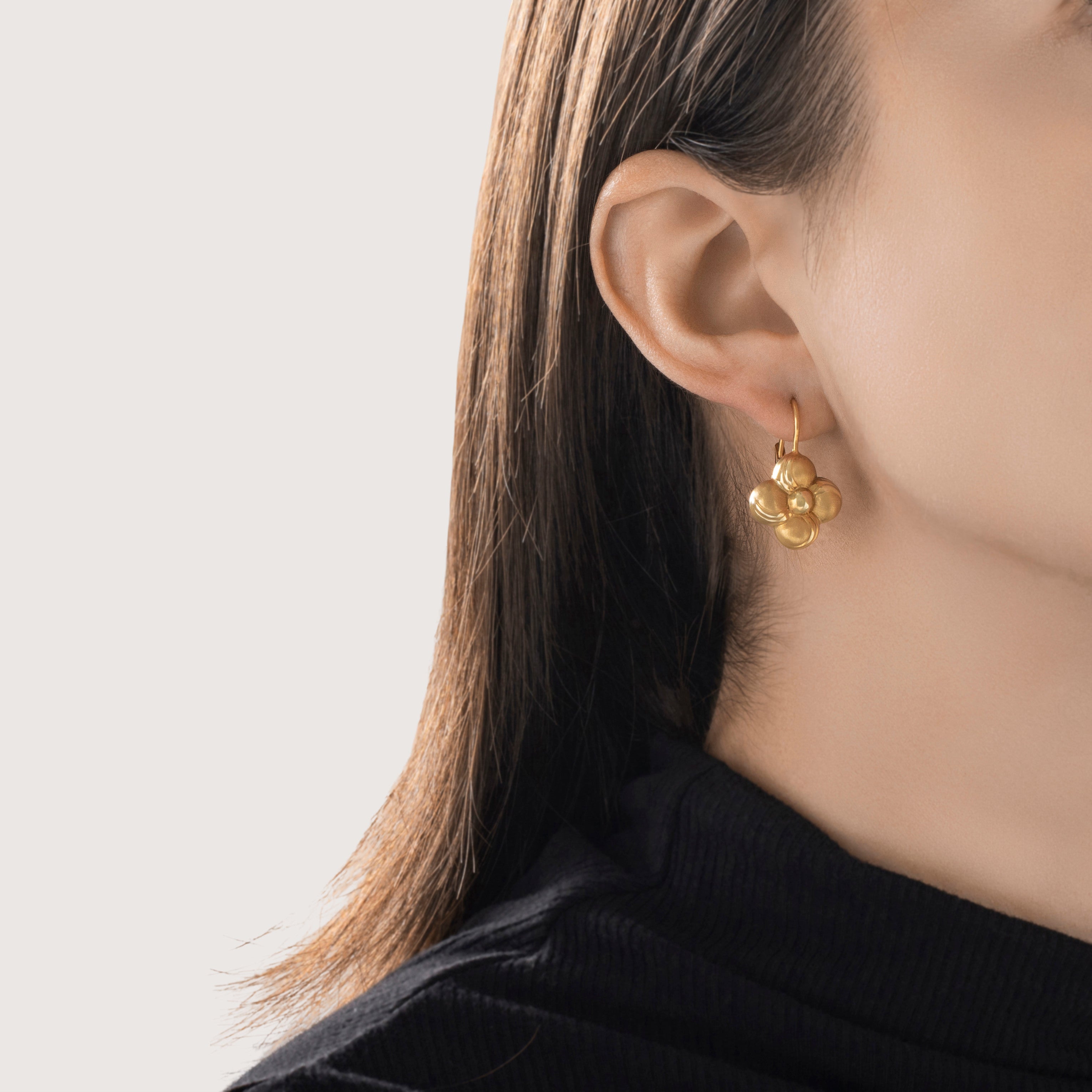 Vintage Italian 14k Yellow Gold Textured Pretty Puffy Flower Earrings - On model view