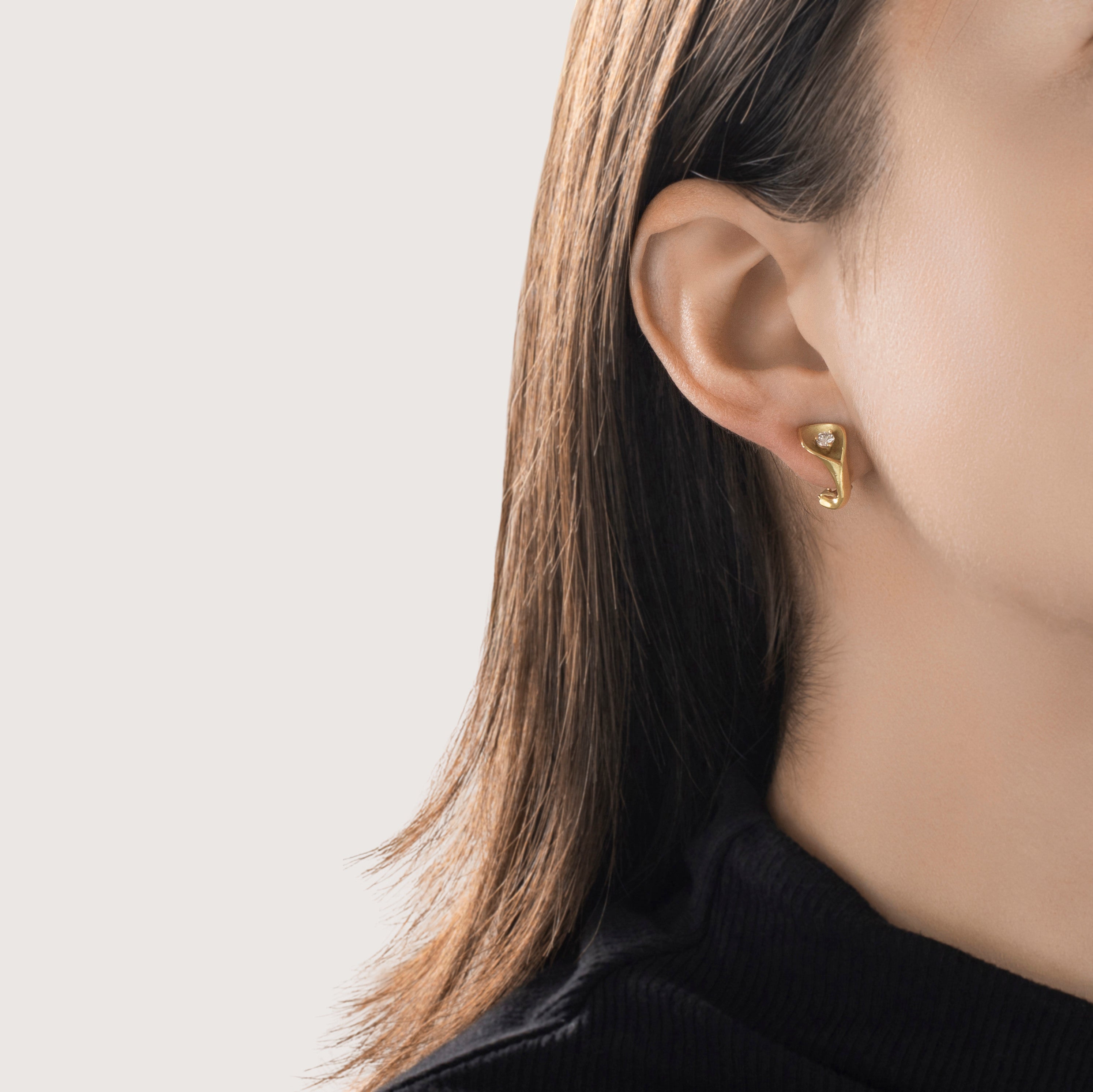 Vintage 18k Yellow Gold .216cttw Diamond Exquisite Calla Lily Earrings - On model view