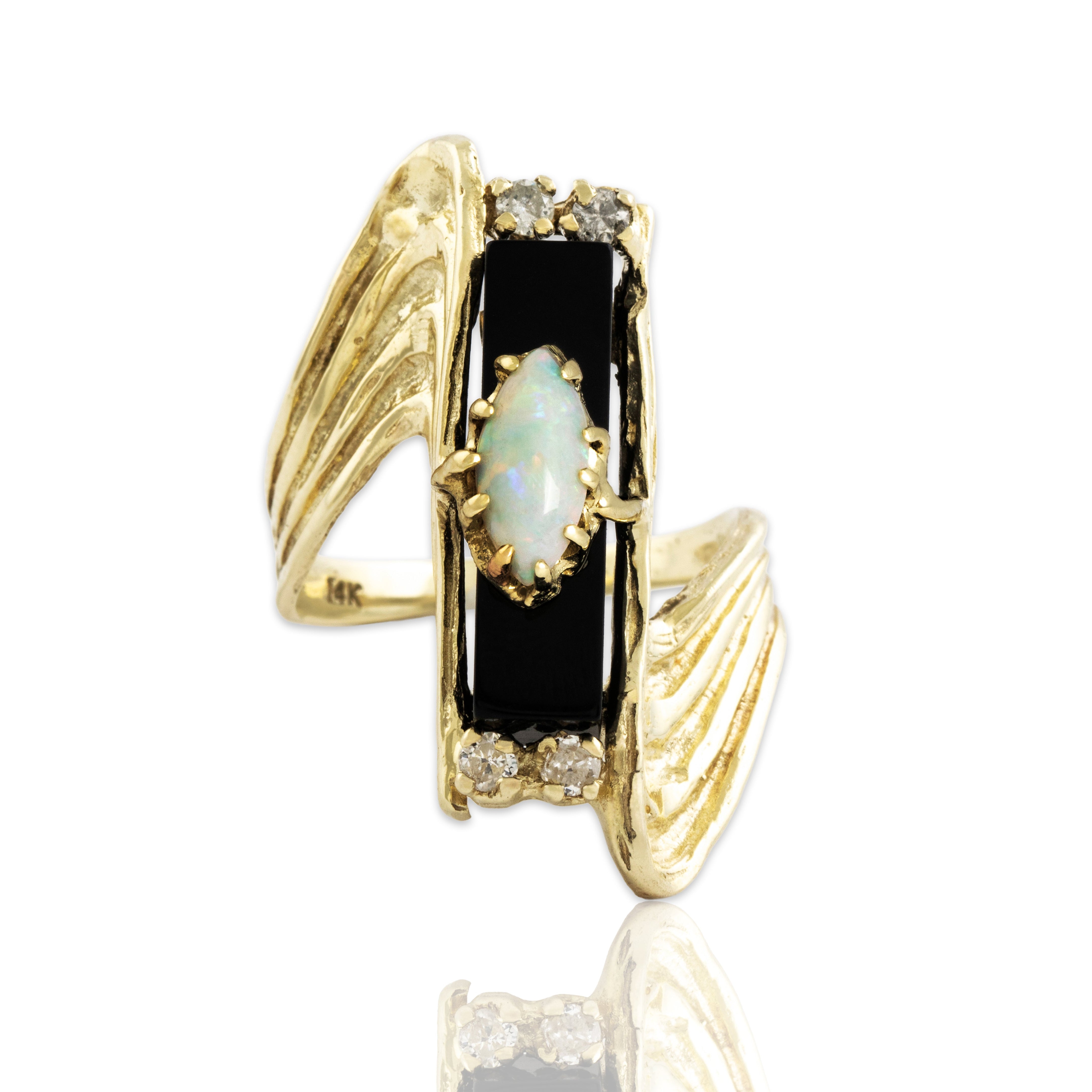 Vintage Heavy 14k Yellow Gold Onyx Opal Dramatic Brutalist Statement Ring - Close-up view