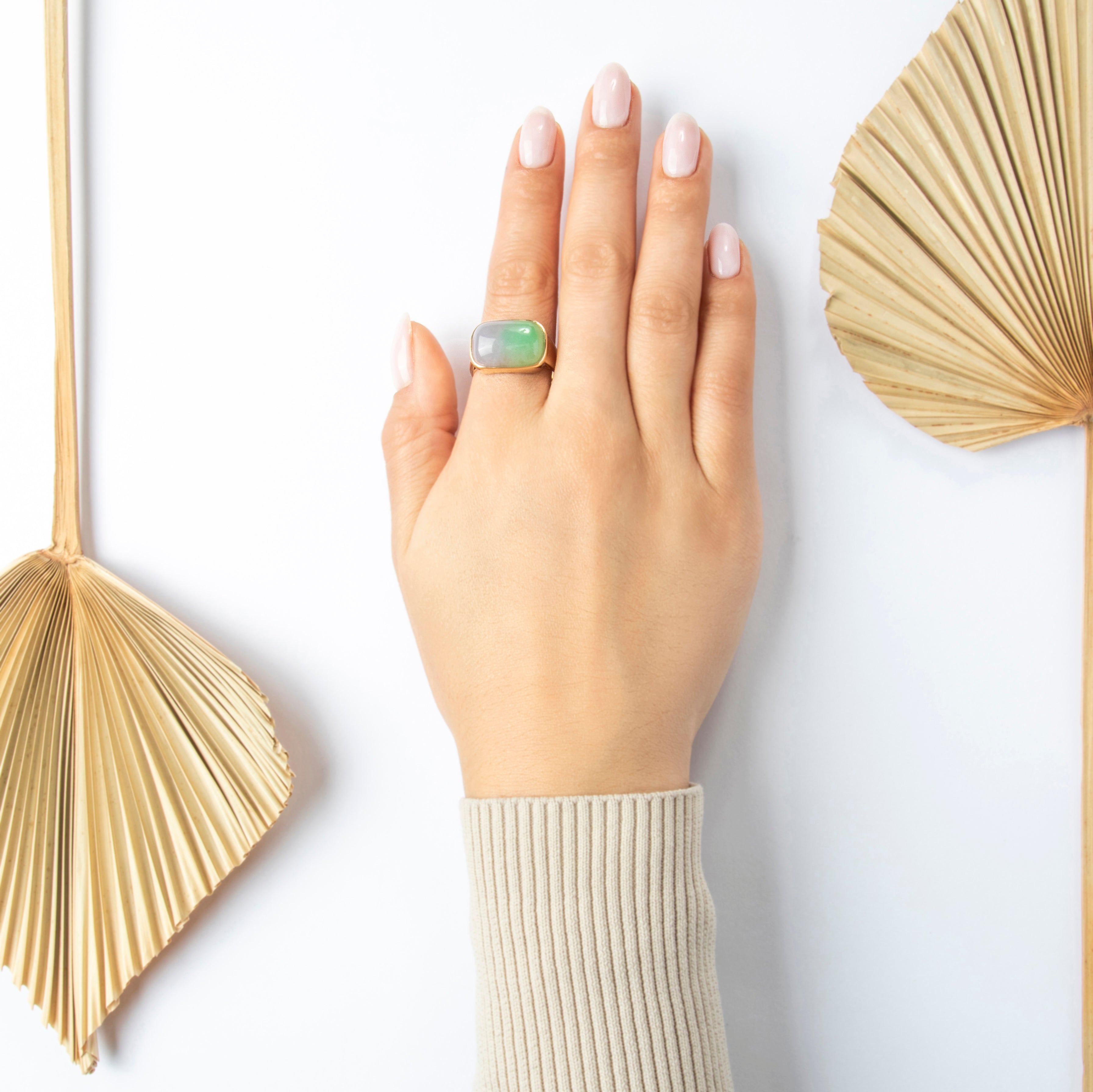 Vintage Heavy 14k Yellow Gold 10.4ct Lavender-Mint Jade Bold Cabochon Ring - On model view