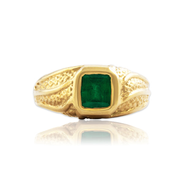 Vintage 18k Yellow Gold 1.3ct Emerald Naturalistic Textured Signet Ring 10.50