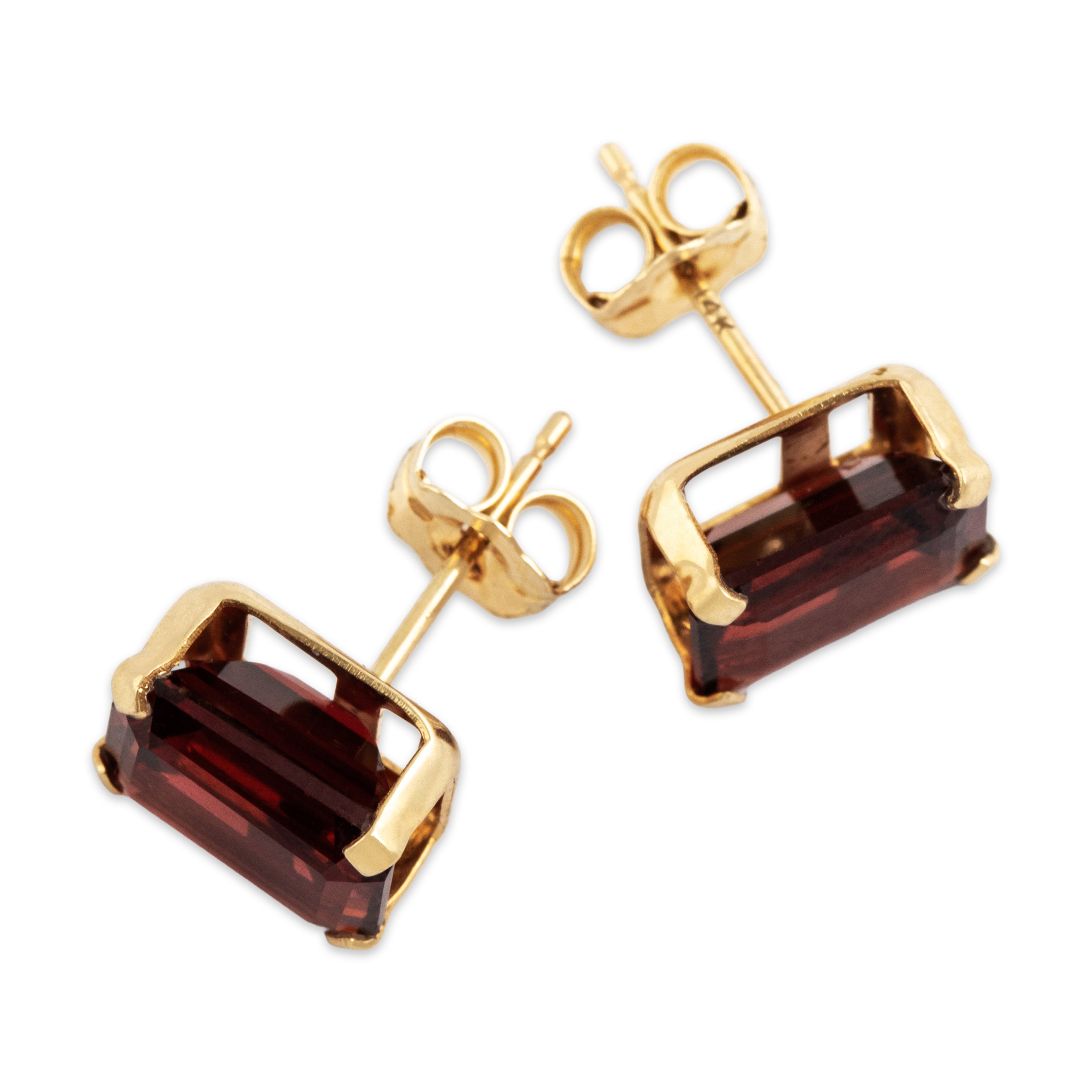 Vintage 14k Yellow Gold 4cttw Garnet Sleek Scarlet Stud Earrings - Overall view