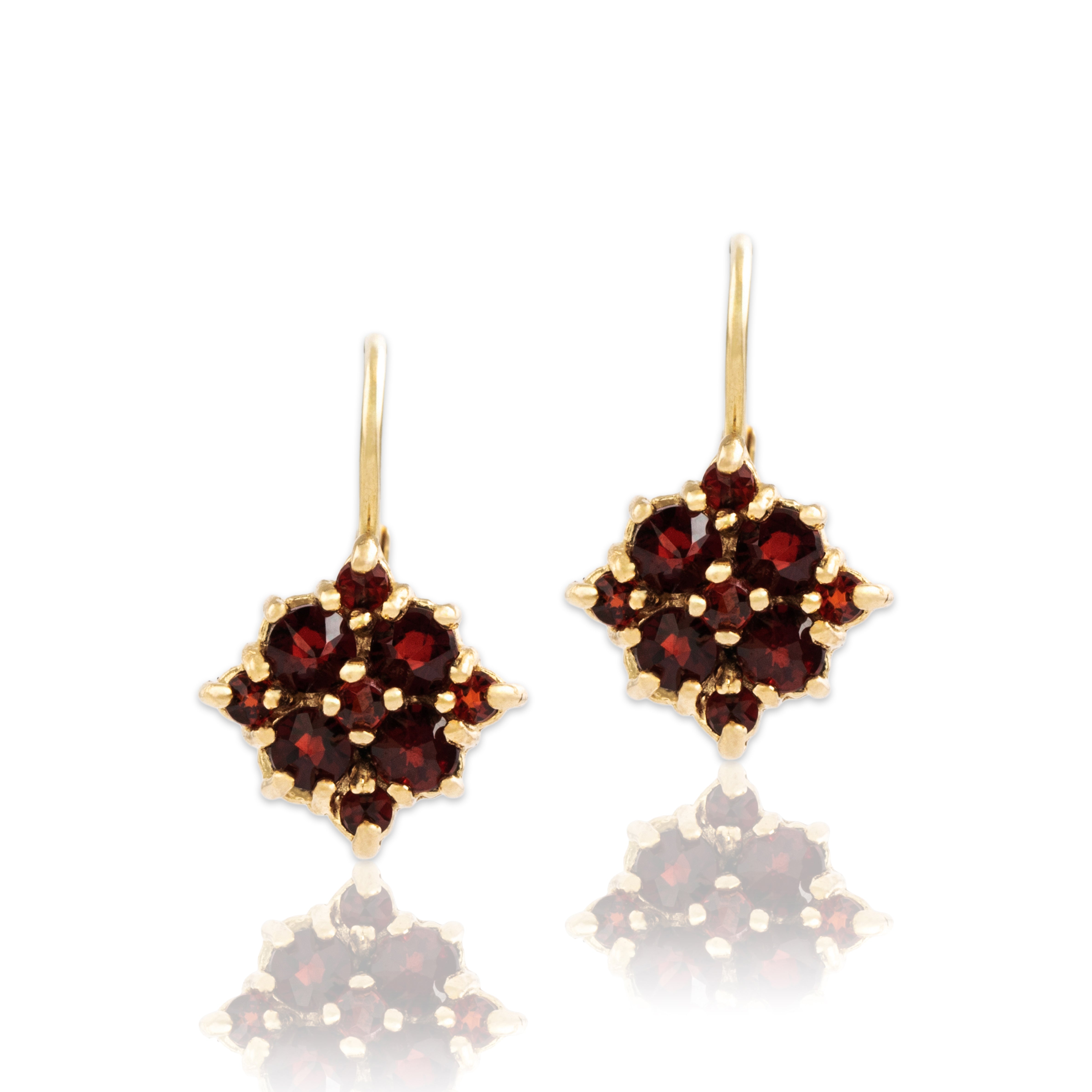 Vintage 14k Yellow Gold 1.4cttw Garnet Sparkling Scarlet Poinsettia Earrings - Close-up view