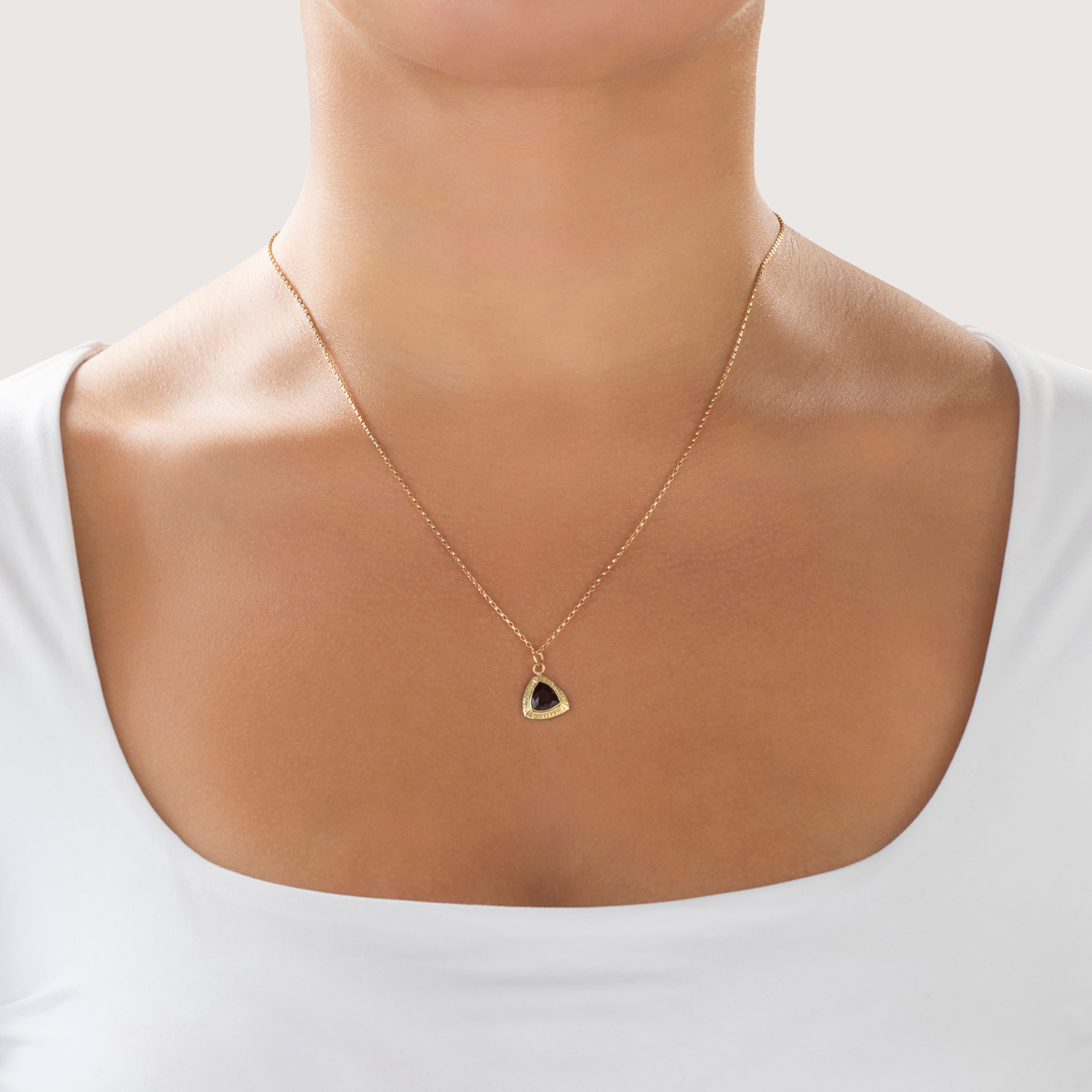 Antique 14k Yellow Gold 1ct Garnet Detailed Border Triangle Charm / Pendant - On model view