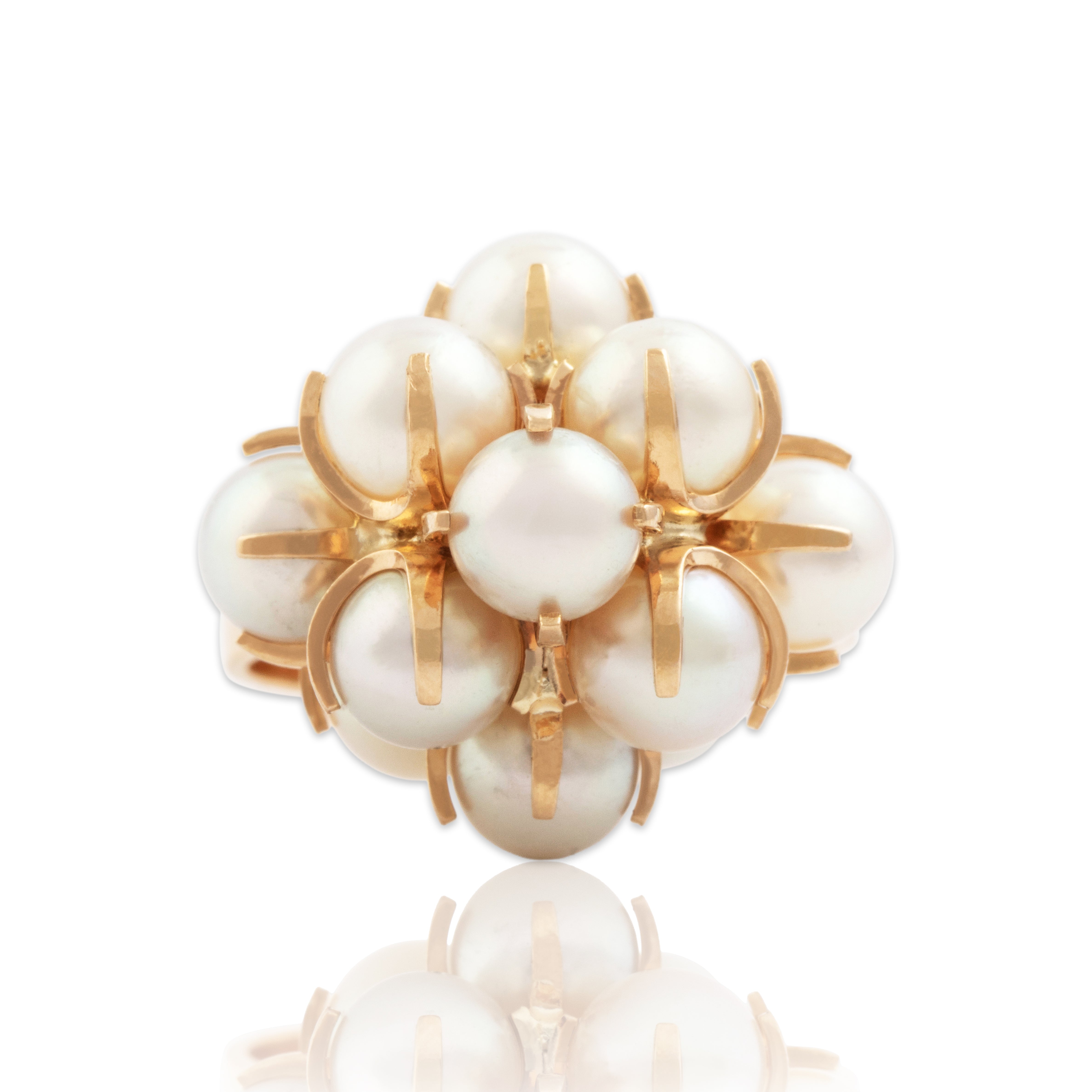 Vintage Finnish 14k Yellow Gold Pearl Wonderful Lustrous Cluster Ring - Close-up view
