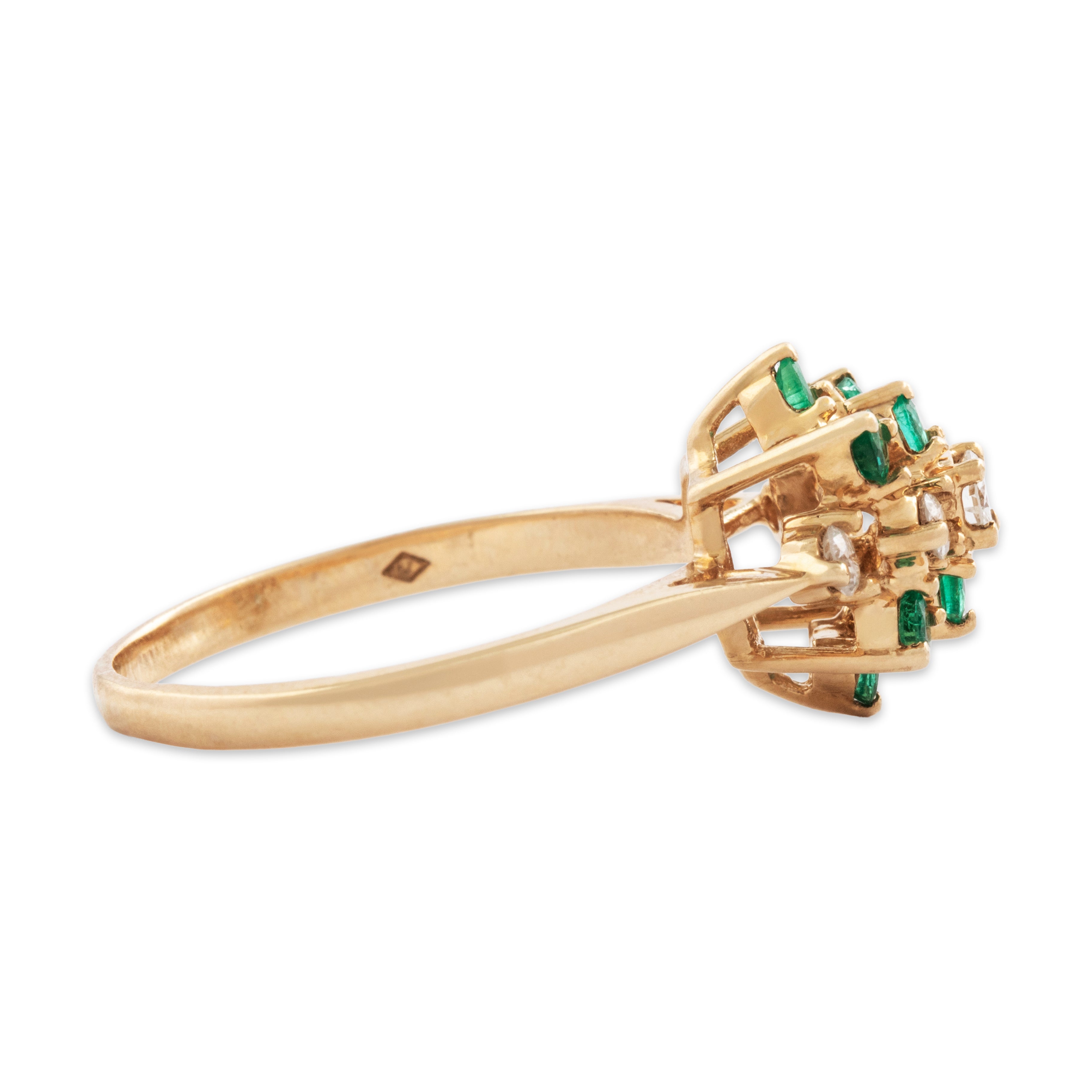 Vintage 14k Yellow Gold .214cttw Diamond Emerald Cluster Ring - Side view