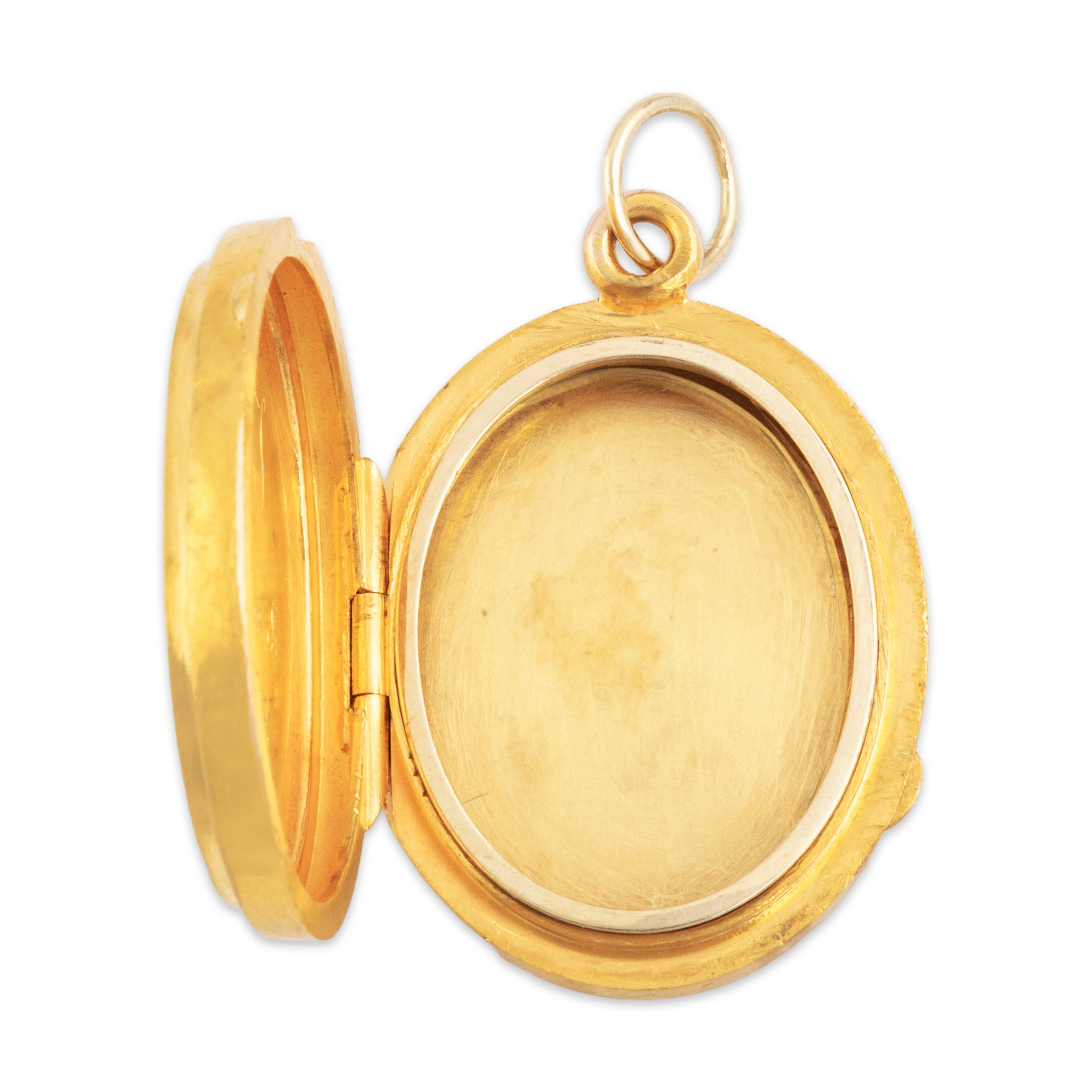 Antique 14k Yellow Gold Incredible Classic Oval Locket Pendant - detail view #3