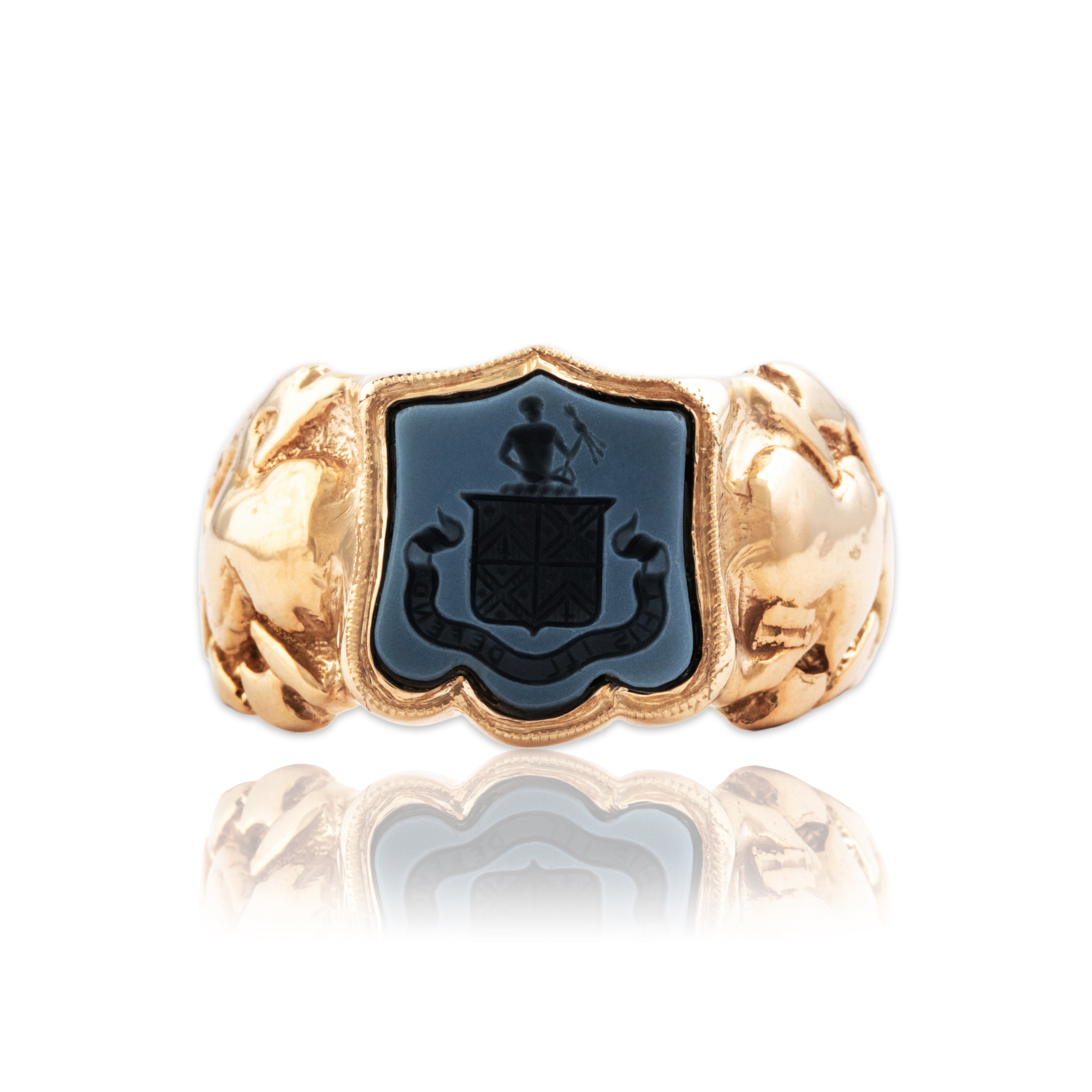 Vintage Heavy 14k Yellow Gold Banded Agate Incredible Intaglio Crest Ring - Close-up view