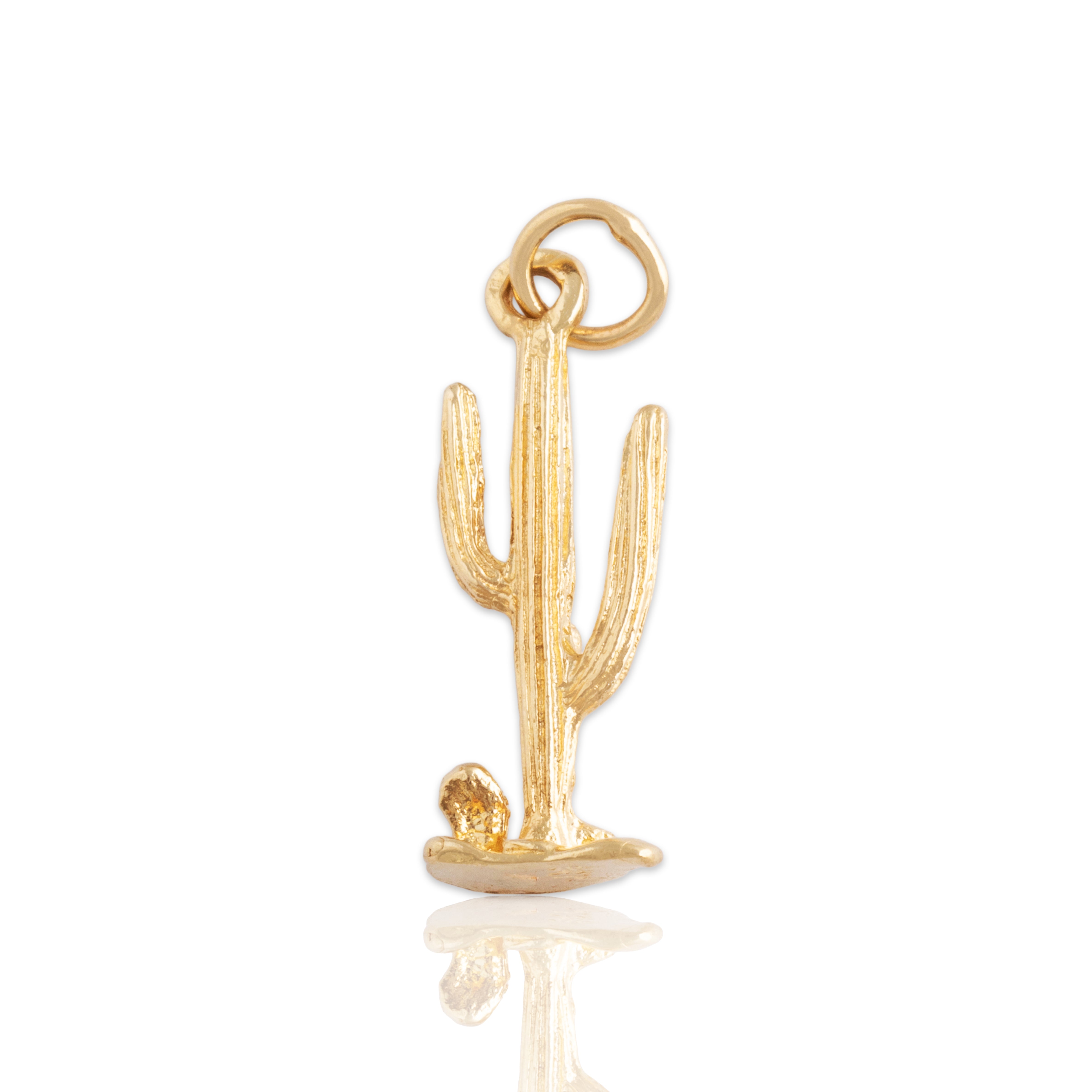 Vintage 14k Yellow Gold Cute Saguaro Cactus Charm / Pendant - Close-up view