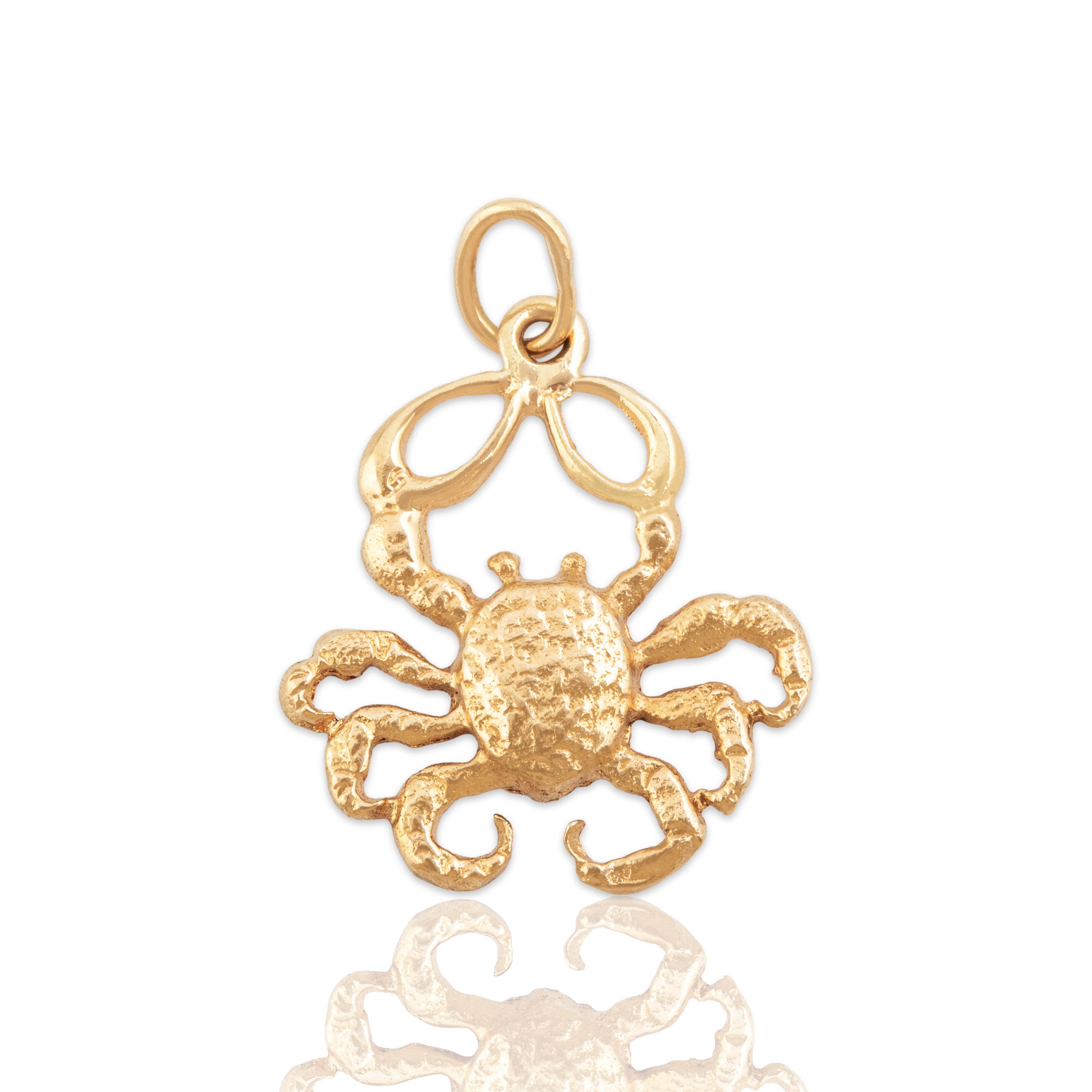 Vintage 14k Yellow Gold King Crab Charm / Pendant - Close-up view