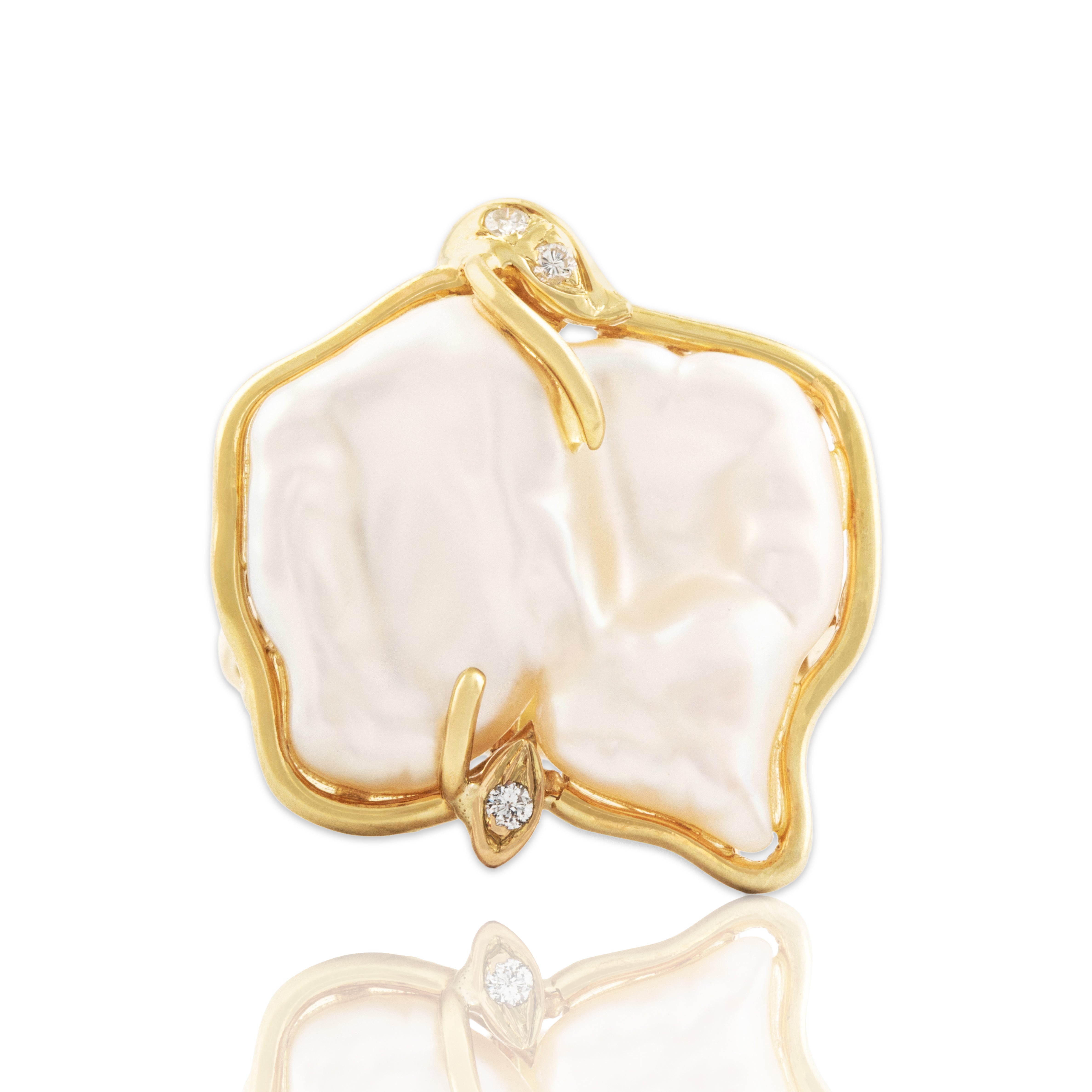 Vintage Large 14k Yellow Gold Baroque Pearl Diamond Abstract Statement Ring - Close-up view