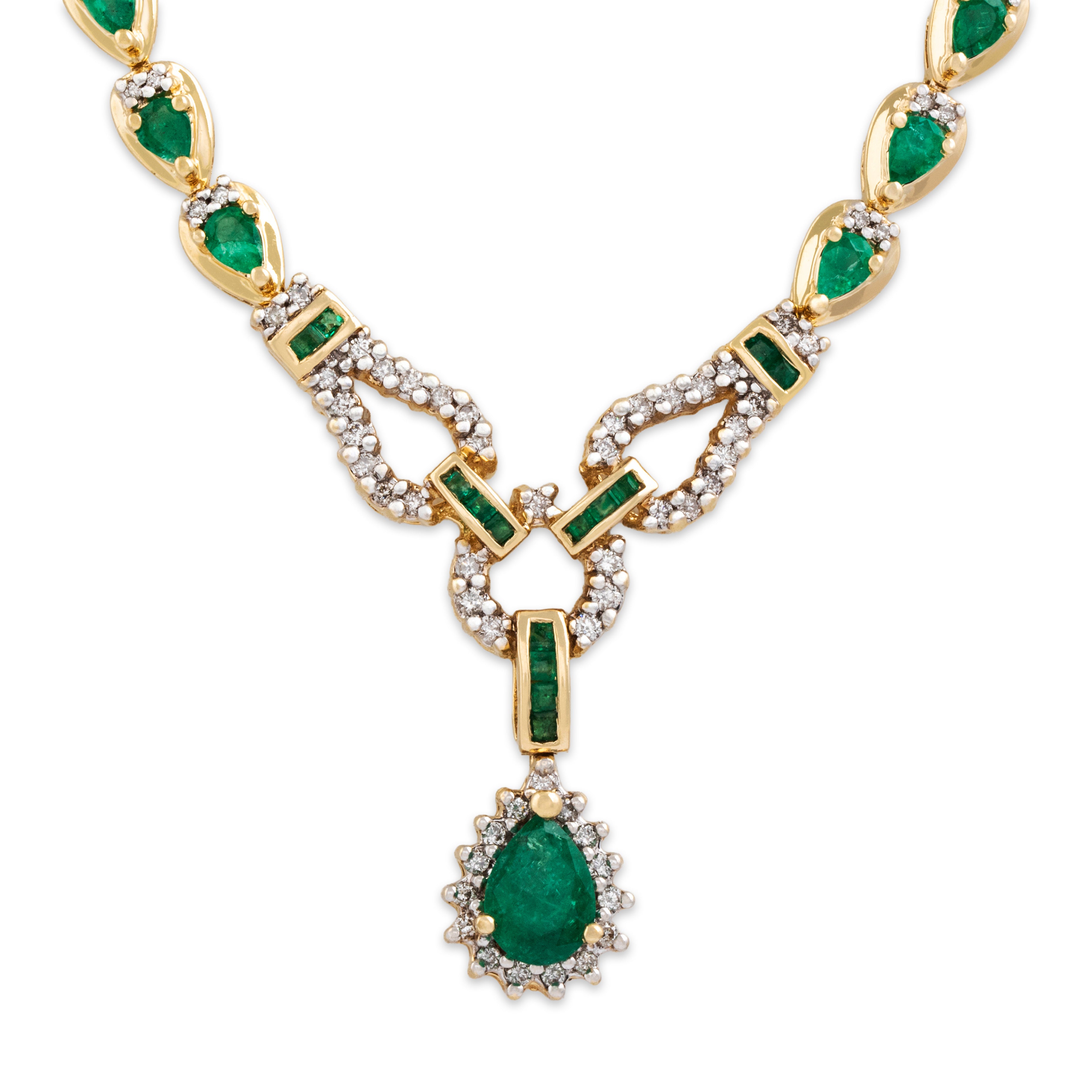 Vintage 14k Yellow Gold 6.6cttw Emerald 1.092cttw Diamond Elegant Pear Chain Drop Necklace - detail view #2