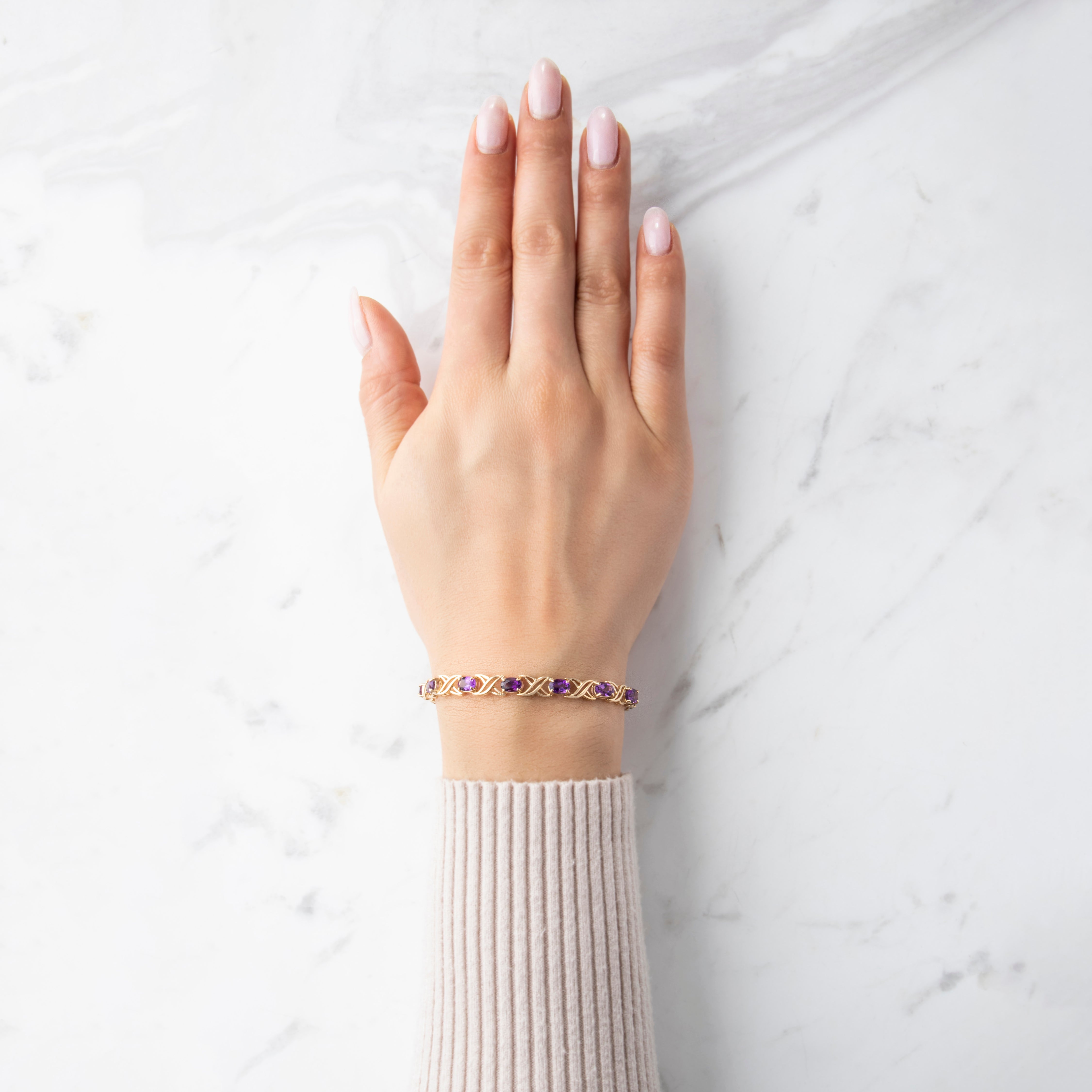 Vintage 14k Yellow Gold 5.6cttw Amethyst Crossing Line Link Bracelet - On model view