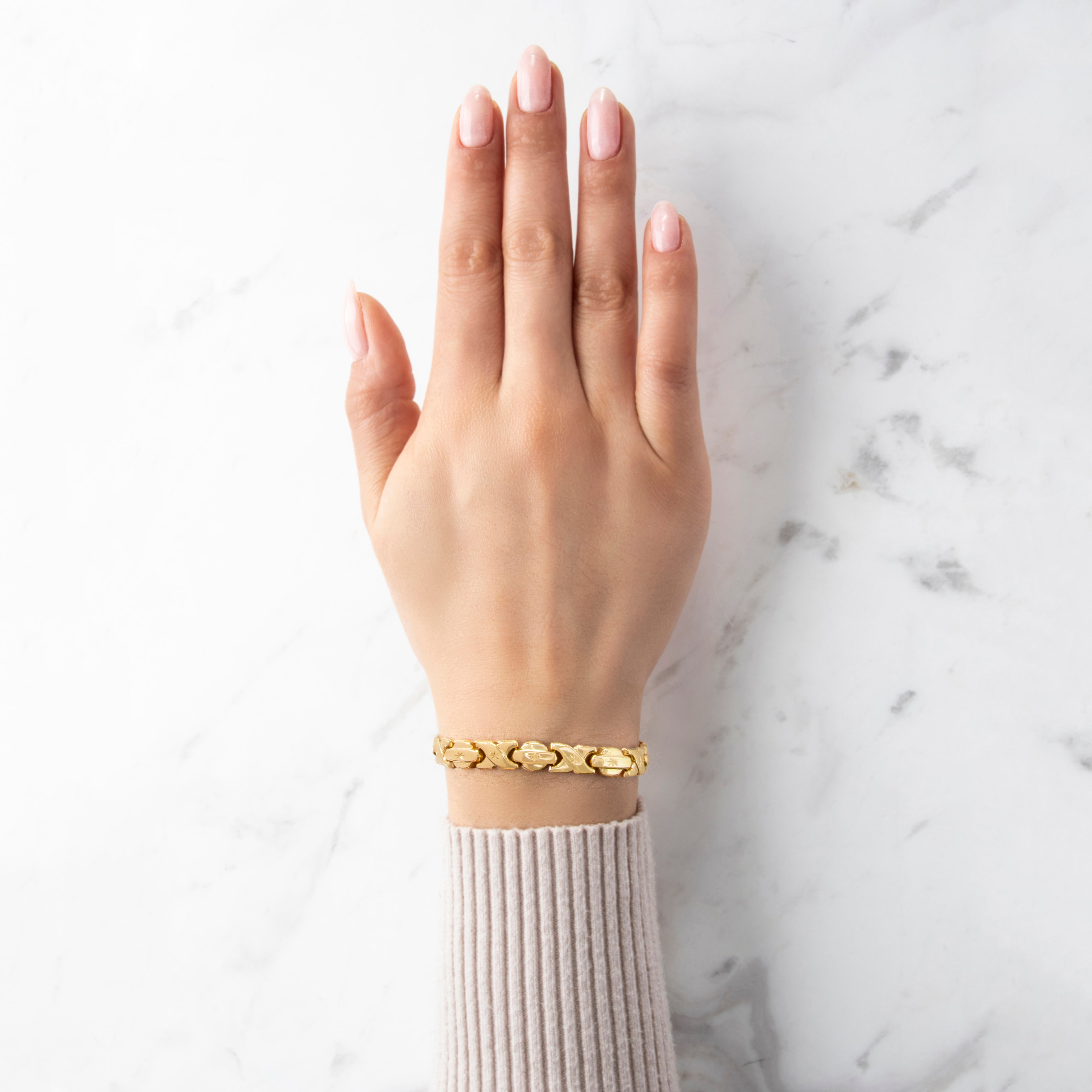 Vintage 14k Yellow Gold XO Star Detail Link Bracelet 6.75