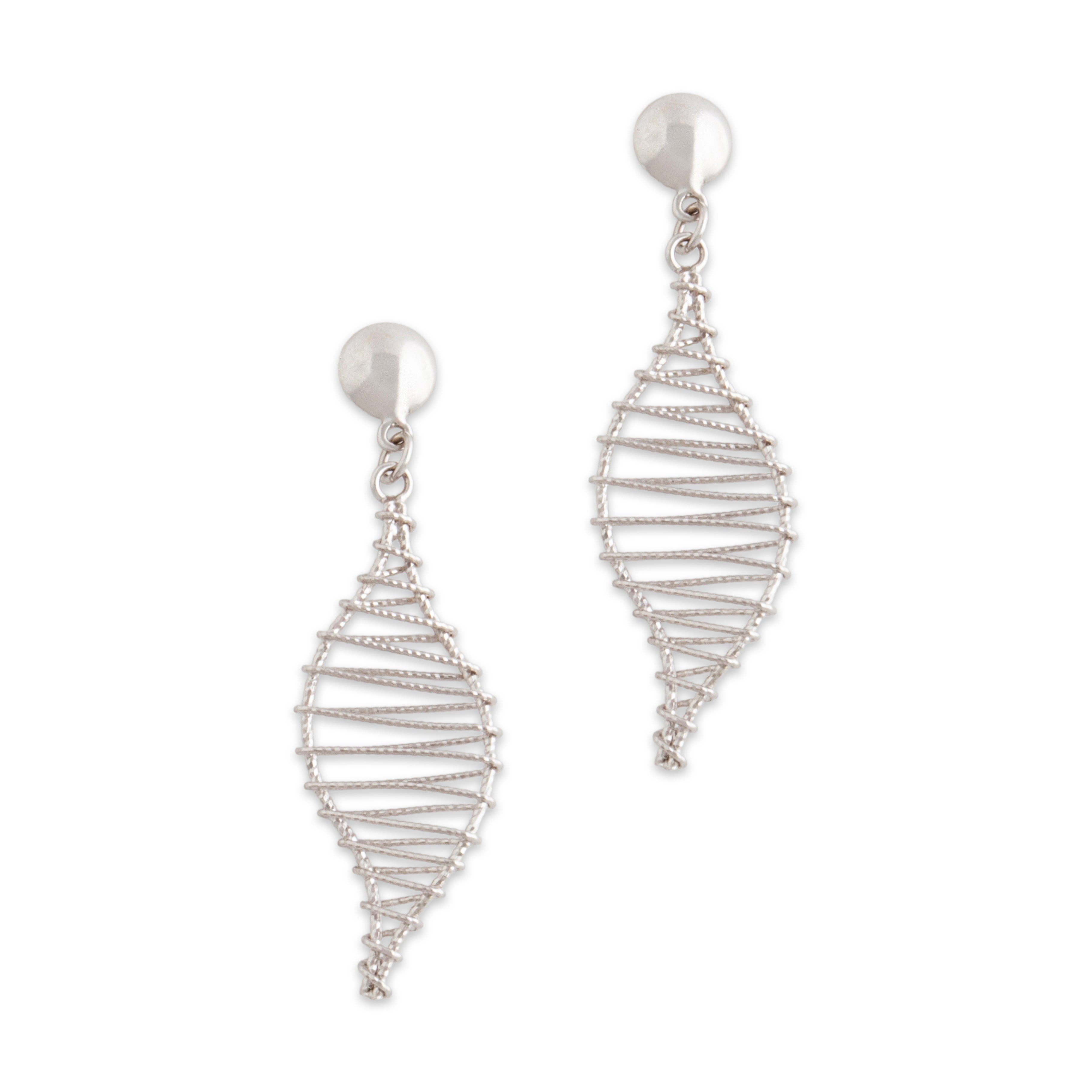 Vintage 18k White Gold Sculptural Wire Leaf Dangle Earrings - Close-up view