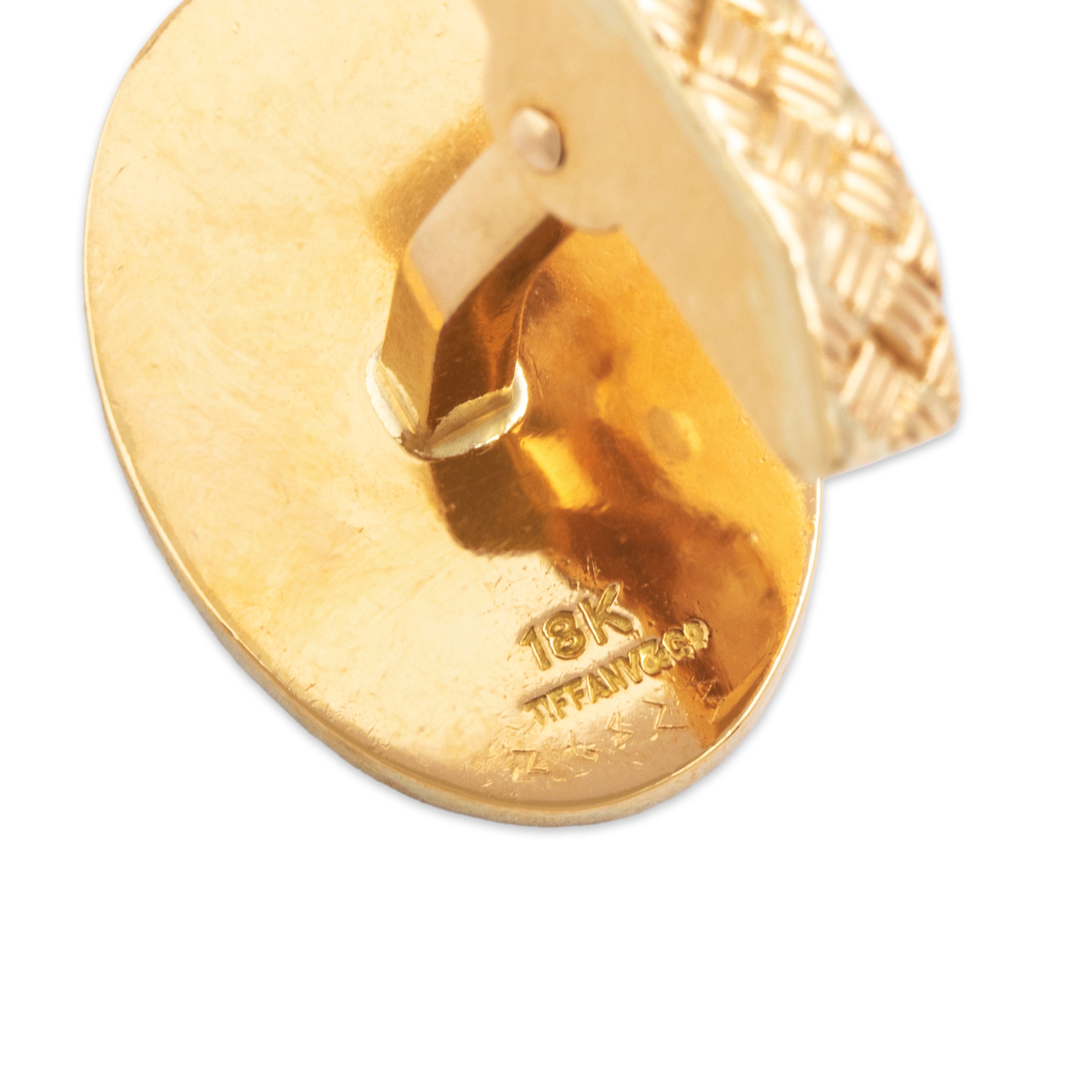 Vintage Tiffany & Co. 18k Yellow Gold Heavy Basket-Weave Oval Cufflinks - Hallmark view