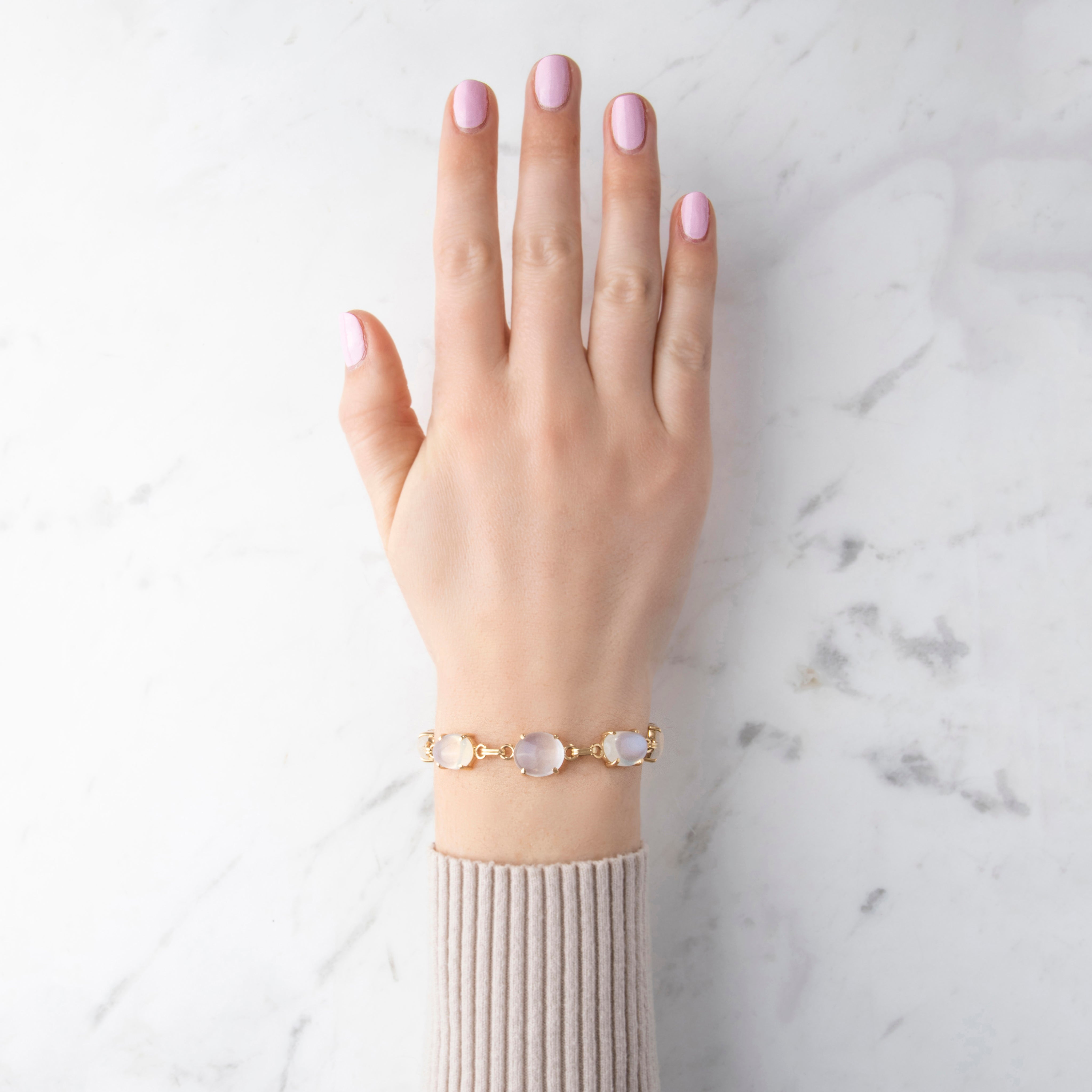 Vintage 14k Yellow Gold 29cttw Moonstone Glowing Cabochon Bracelet - On model view