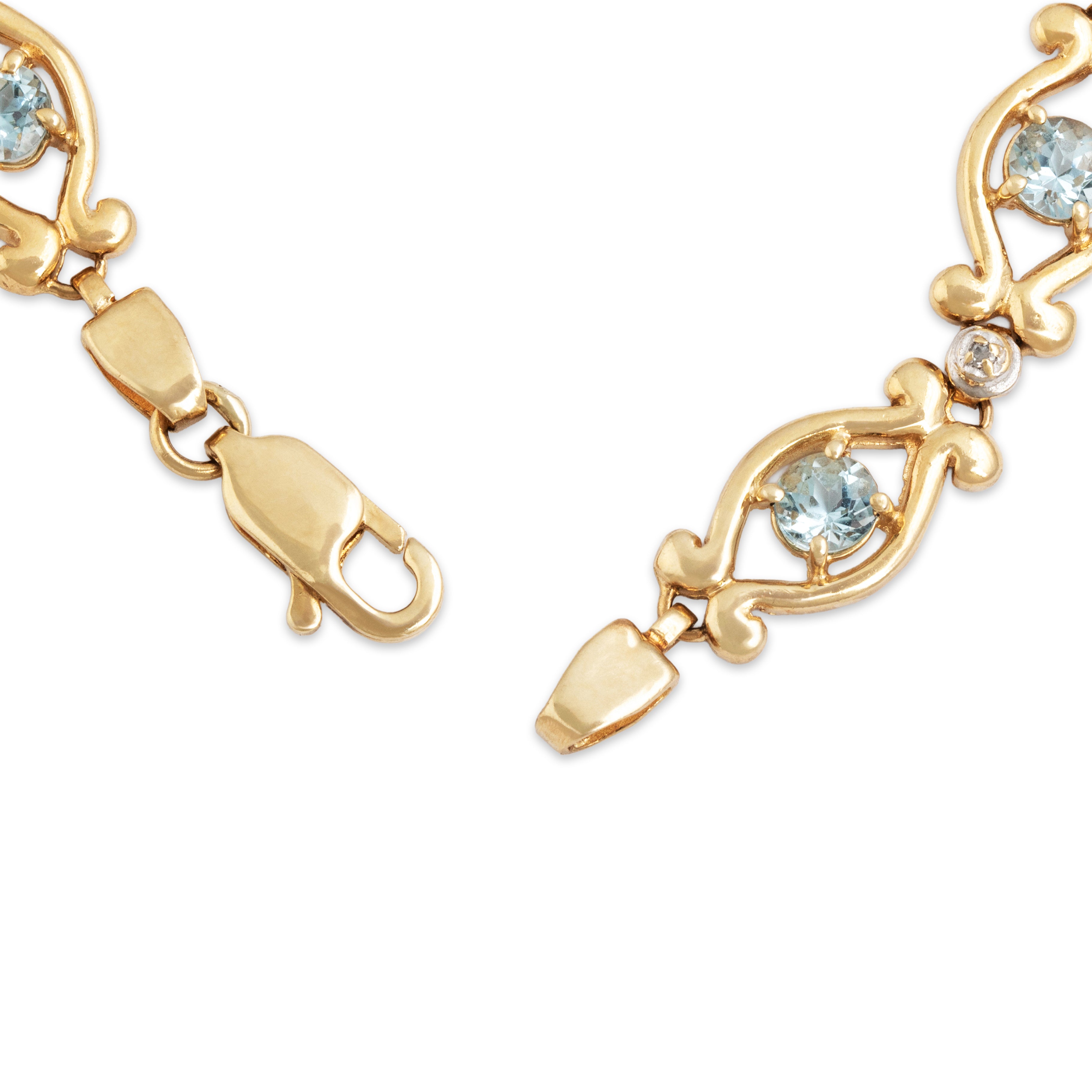 Vintage 10k Yellow Gold 2.1cttw Aquamarine Diamond Station Bracelet - clasp view