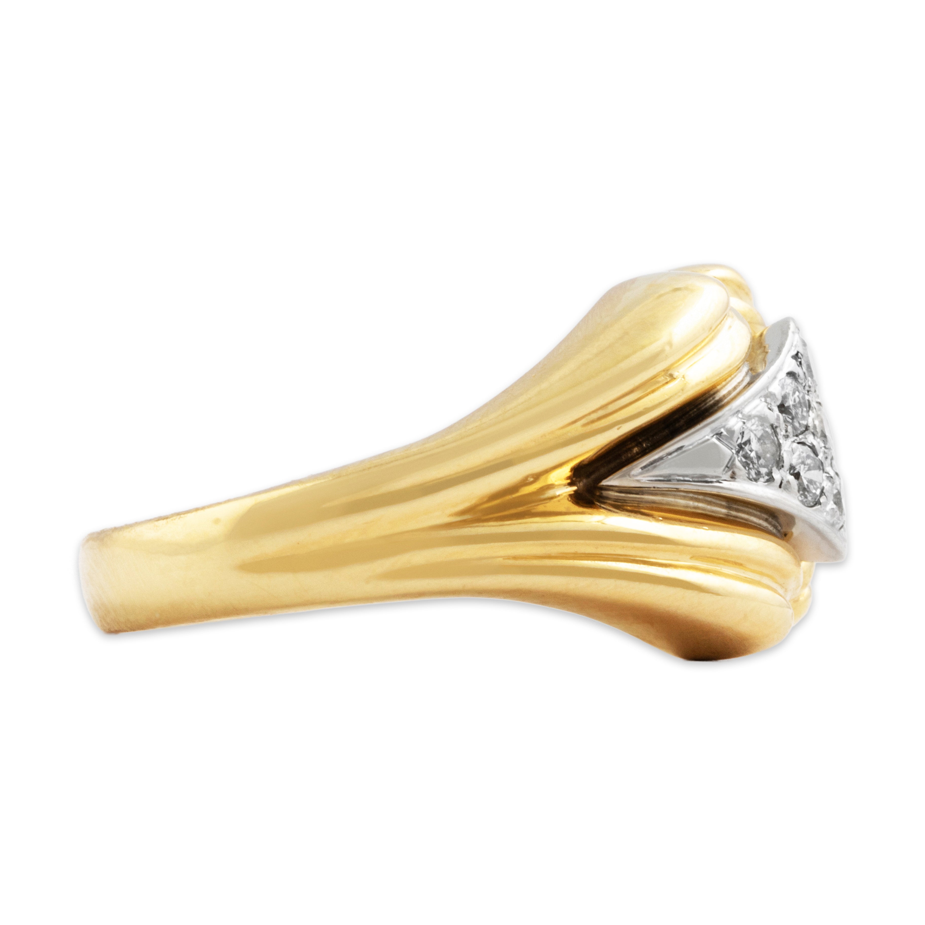 Vintage Heavy 18k Yellow Gold .261cttw Diamond Striking Chunky Ring - Side view