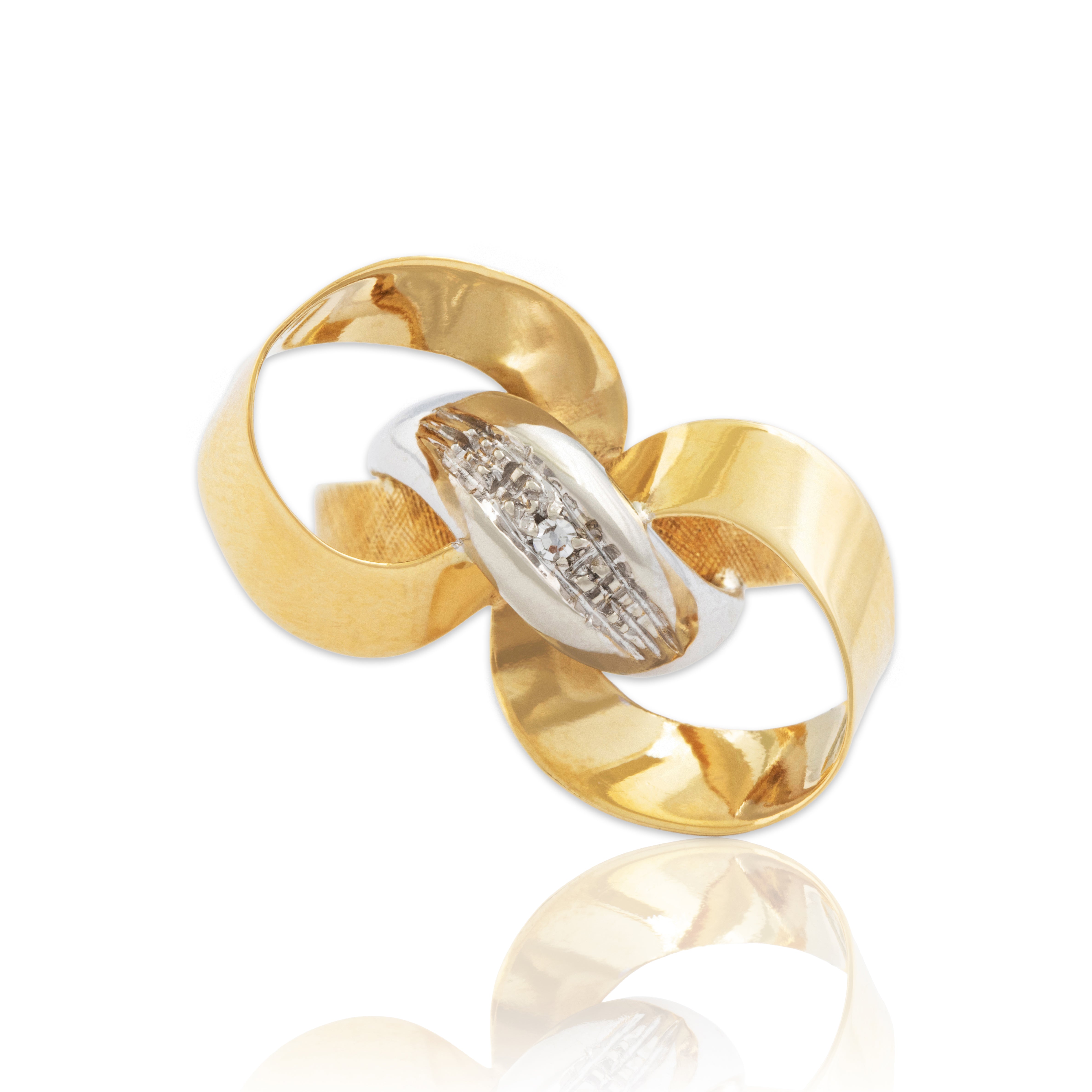 Vintage Italian 18k Yellow & White Gold Diamond Fabulous Cocktail Ring - Close-up view