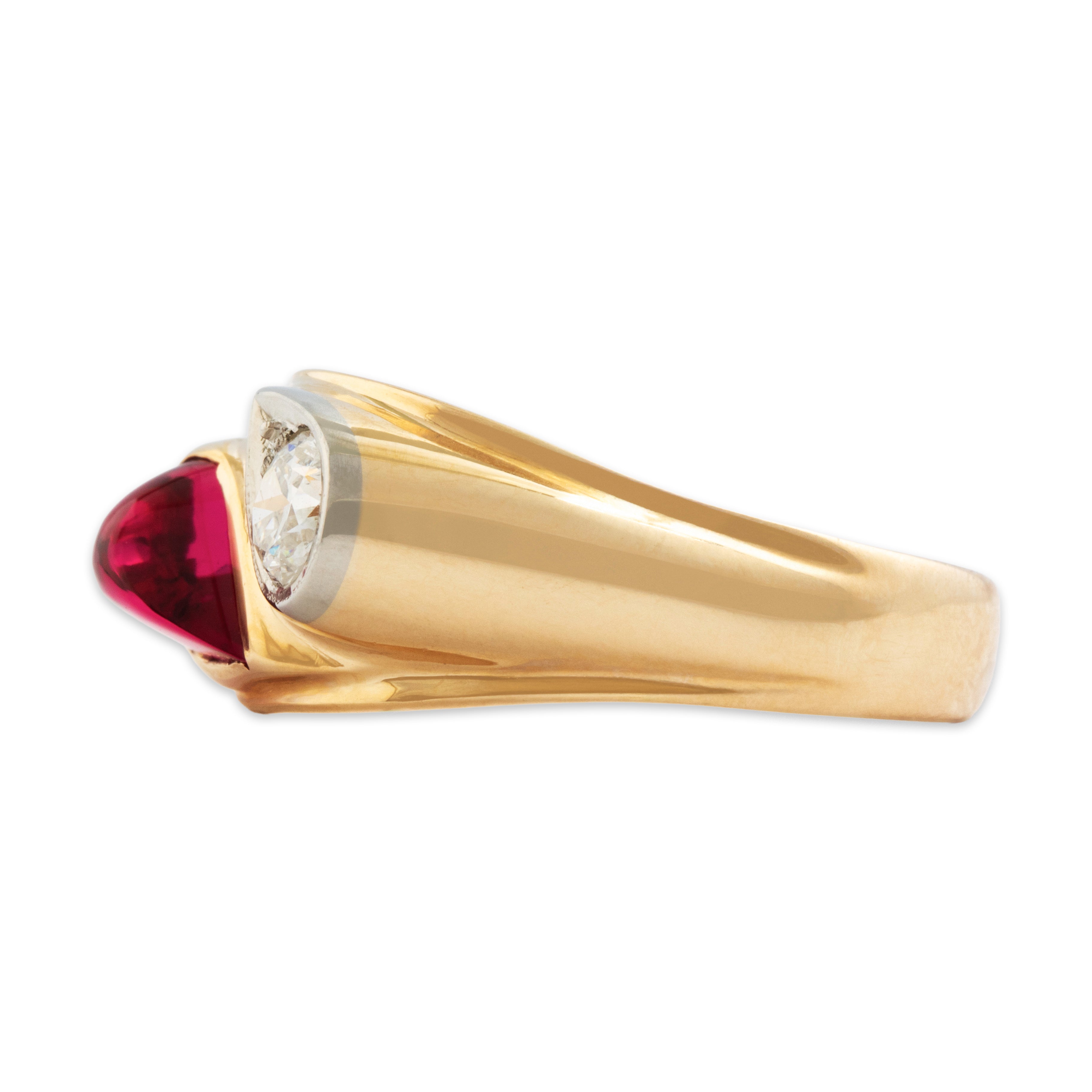 Vintage 14k Yellow Gold 2ct Synthetic Ruby Natural Diamond Pear Ring - Side view