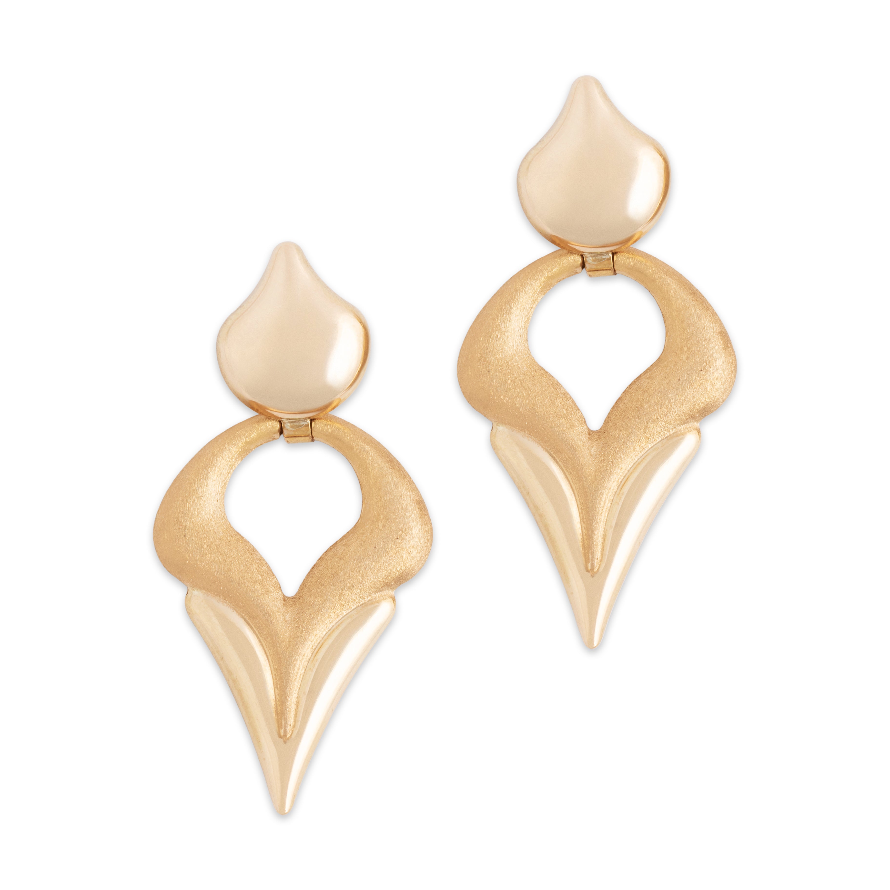 Vintage 14k Yellow Gold Sleek Brushed Sharp Chevron Dangle Earrings