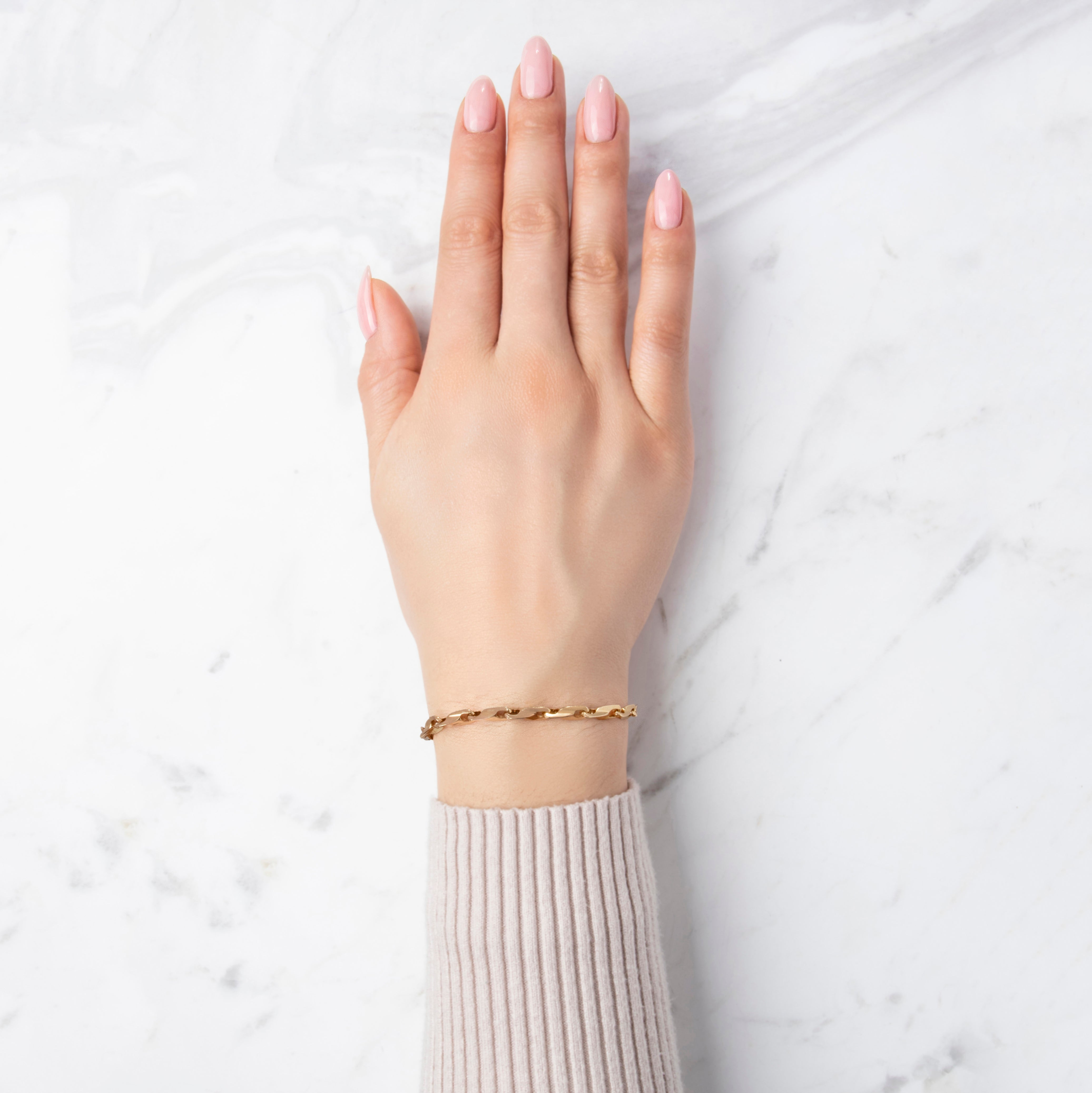 Vintage 14k Yellow Gold Sleek Architectural Chain Link Bracelet - On model view