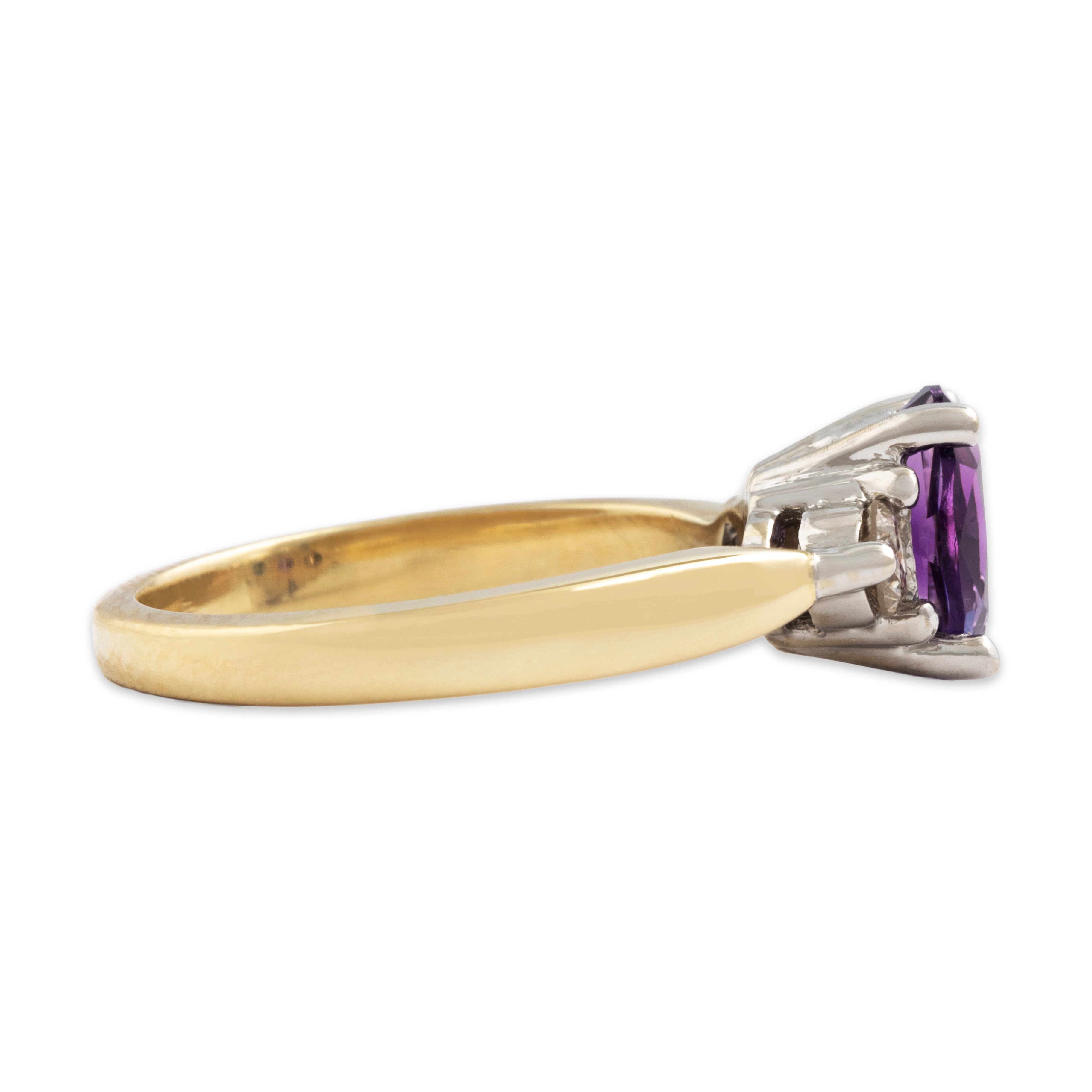 Vintage 14k Yellow Gold 1ct Amethyst Diamond Flashing Oval Ring - Side view