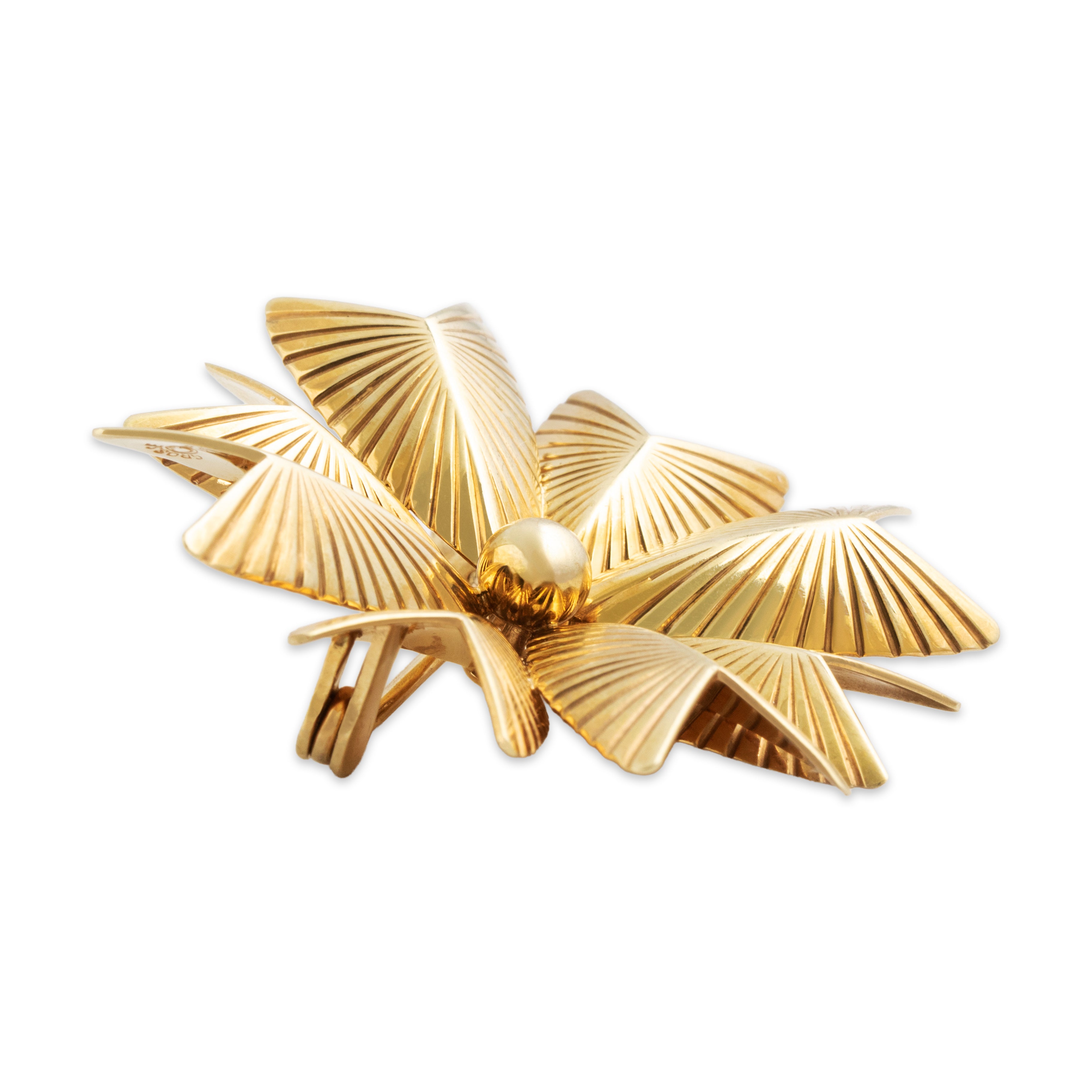 Vintage Tiffany & Co. German 14k Yellow Gold Geometric Pinwheel Brooch / Pin - Side view