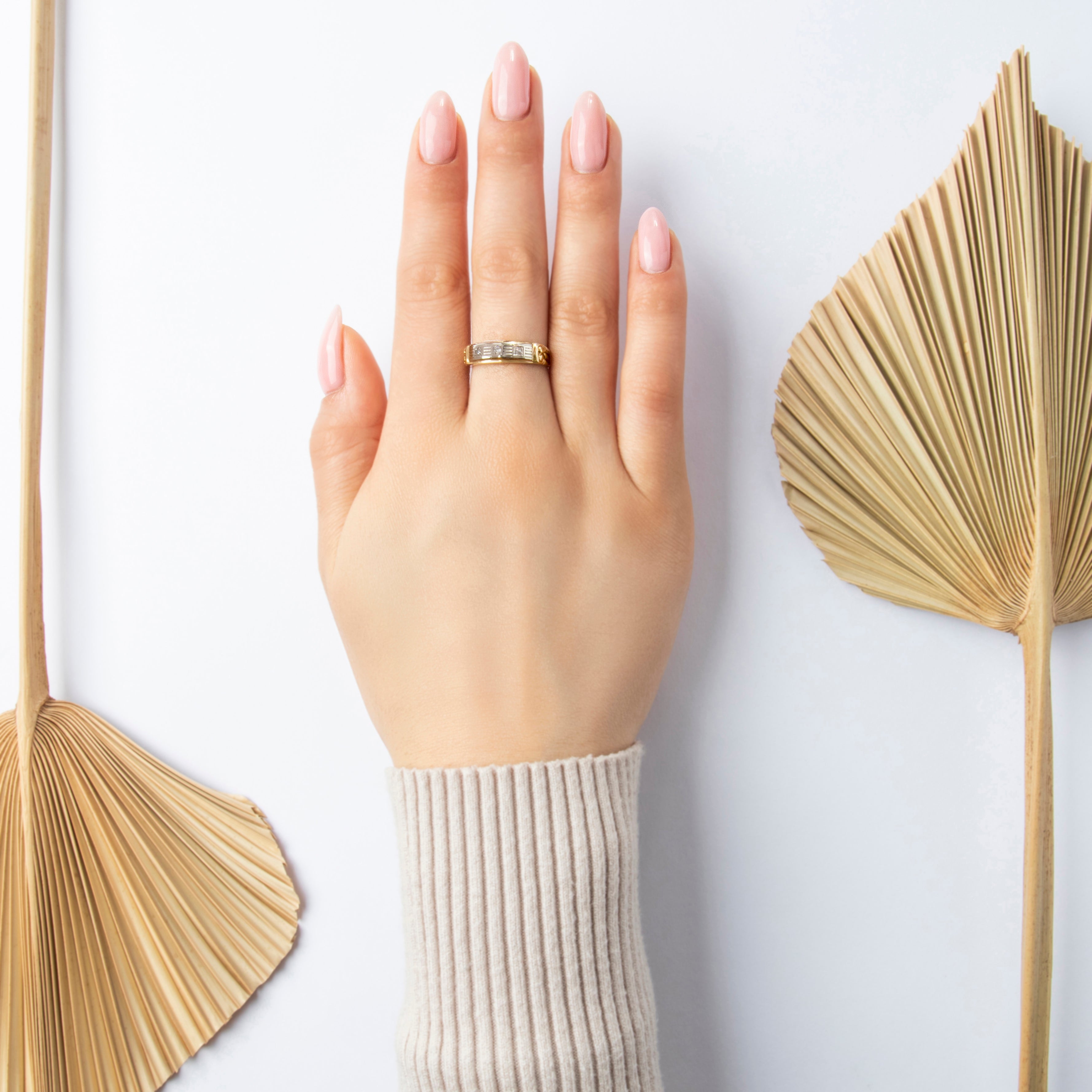 Vintage 14K Yellow & White Gold .06cttw Diamond Column Detail Ring - On model view