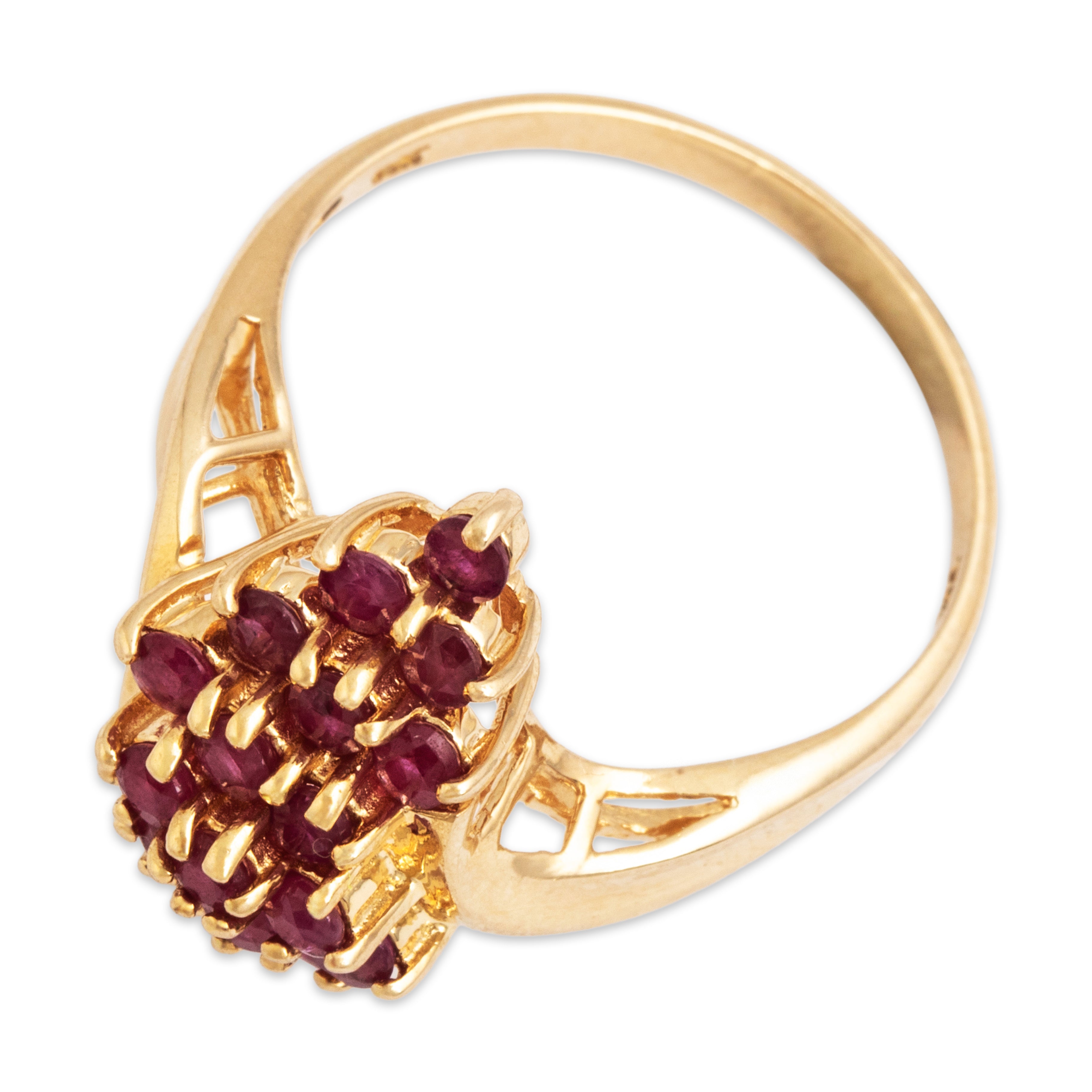 Vintage 14K Yellow Gold 1.16cttw Bright Ruby Bypass Cluster Ring - Overall view