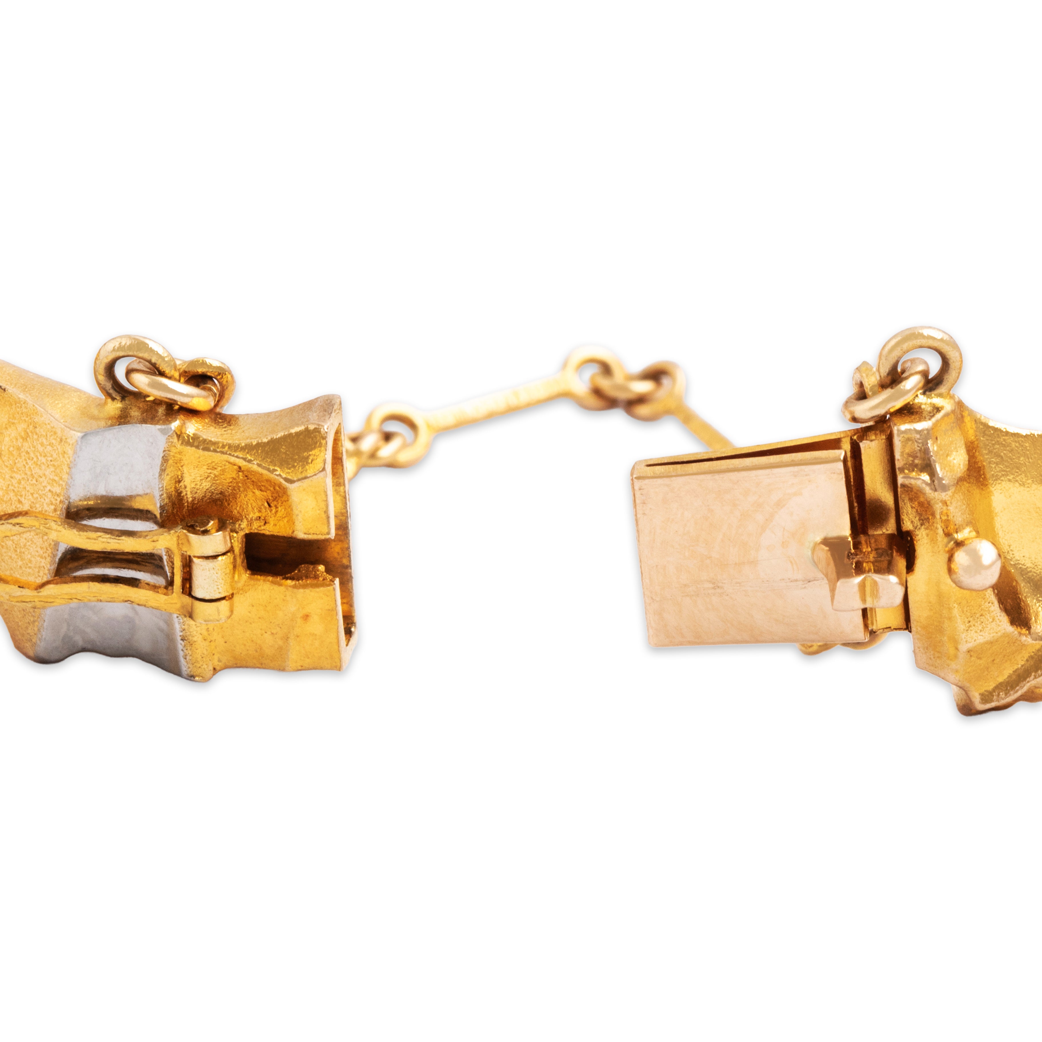 Vintage Finnish 14K Yellow & White Gold Heavy Modernist Freeform Link Bracelet - clasp view