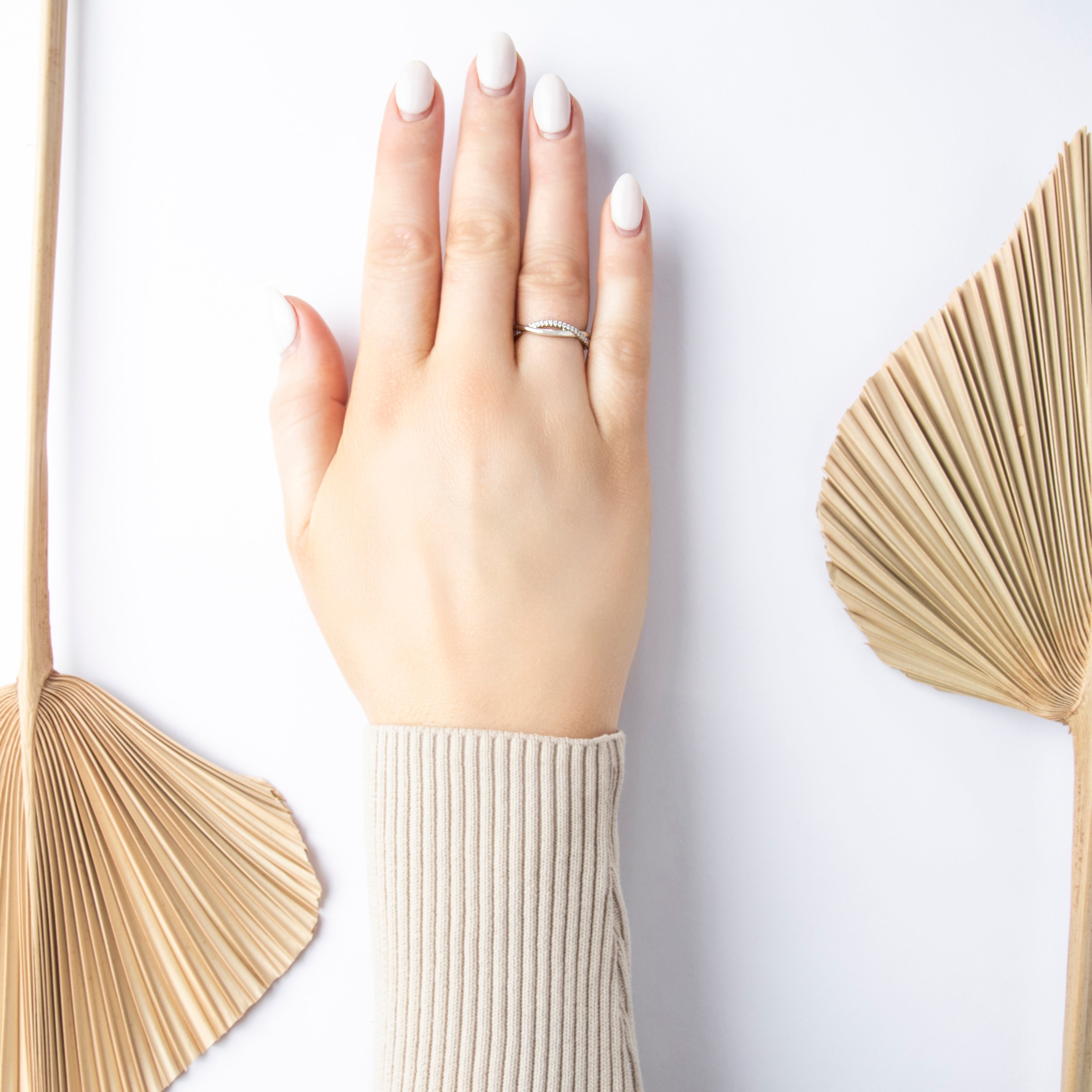 Vintage Platinum .19cttw Diamond Intertwining Wavy Line Eternity Band - On model view