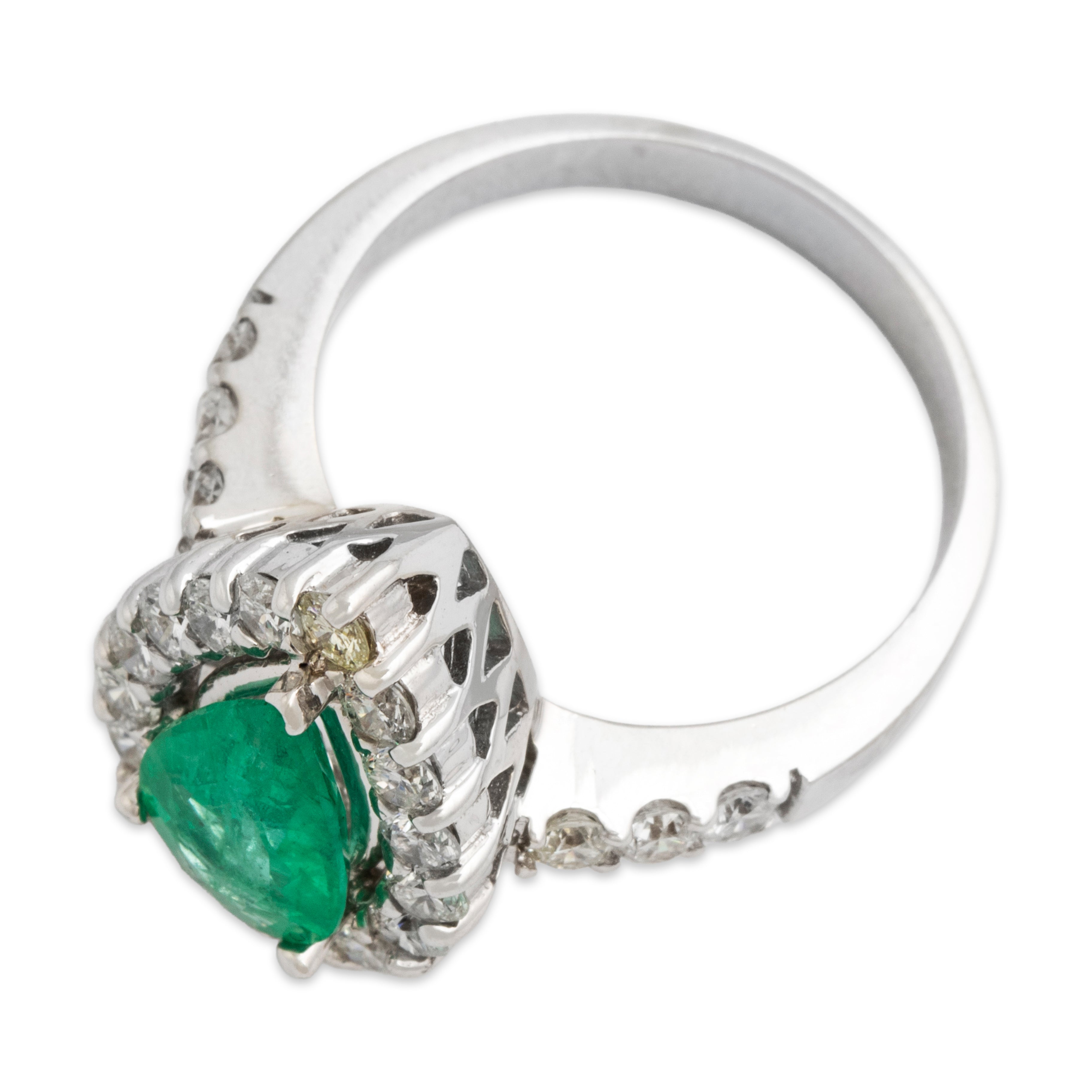 Vintage 14K White Gold 1.27ct Emerald Pear Halo Ring - Overall view