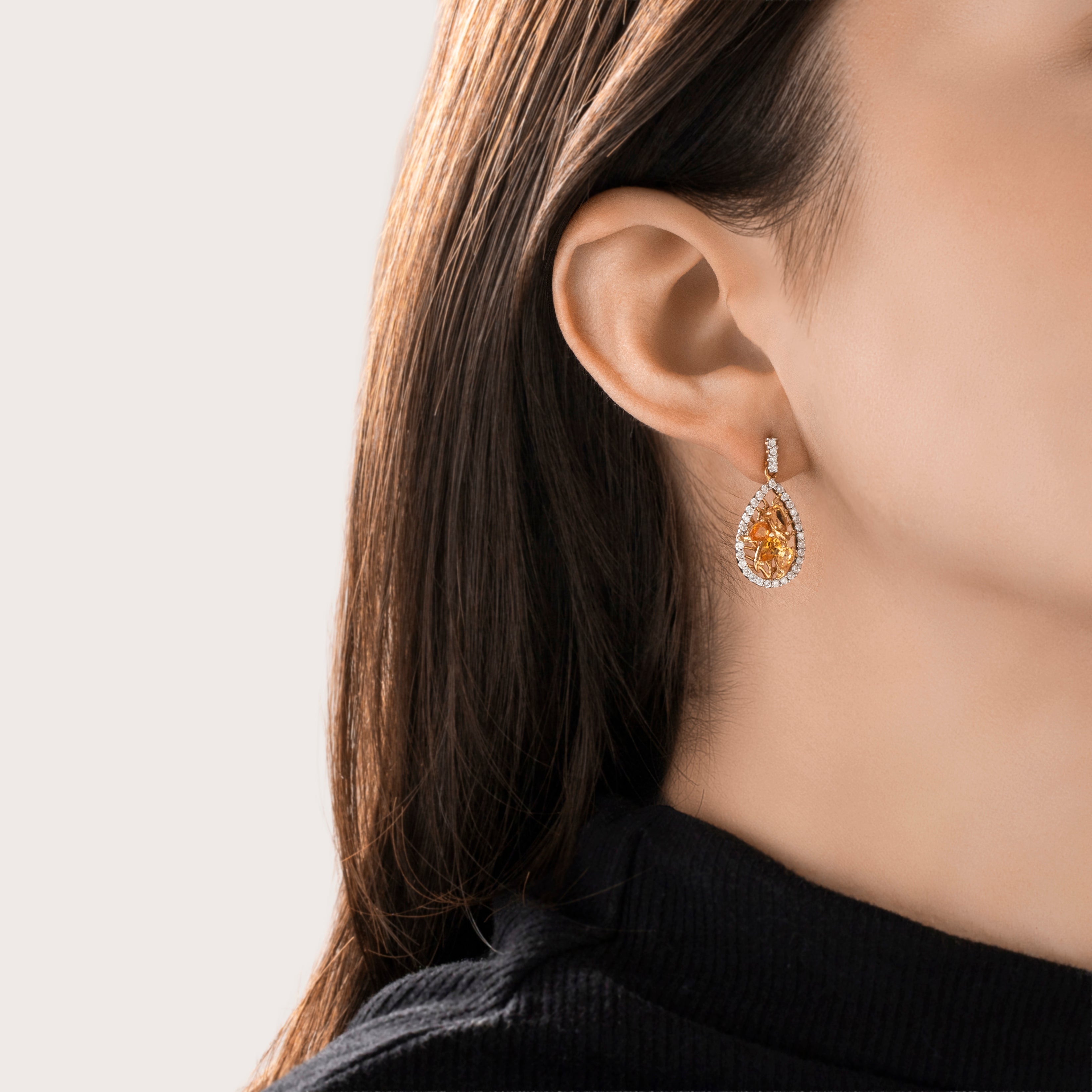 Vintage 14K Yellow Gold .44cttw Diamond Cluster Drop Dangle Earrings - On model view