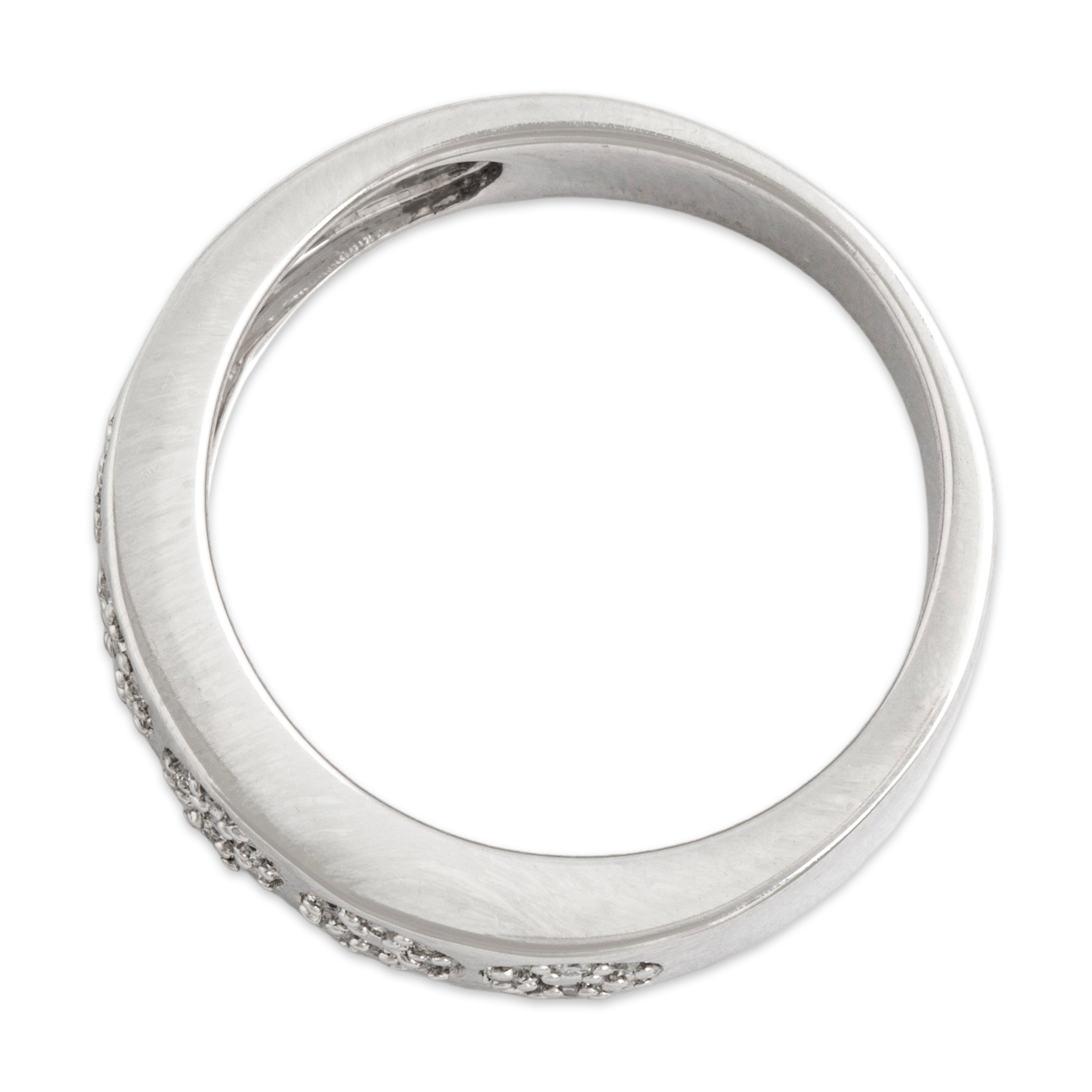 Vintage 14k White Gold Diamond Gleaming Circles Ring Band - Overall view