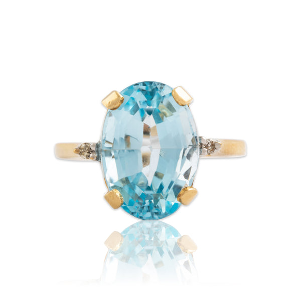 Vintage 14k Yellow Gold 7.06ct Light Blue Topaz Diamond Chic Cocktail Ring 7.25