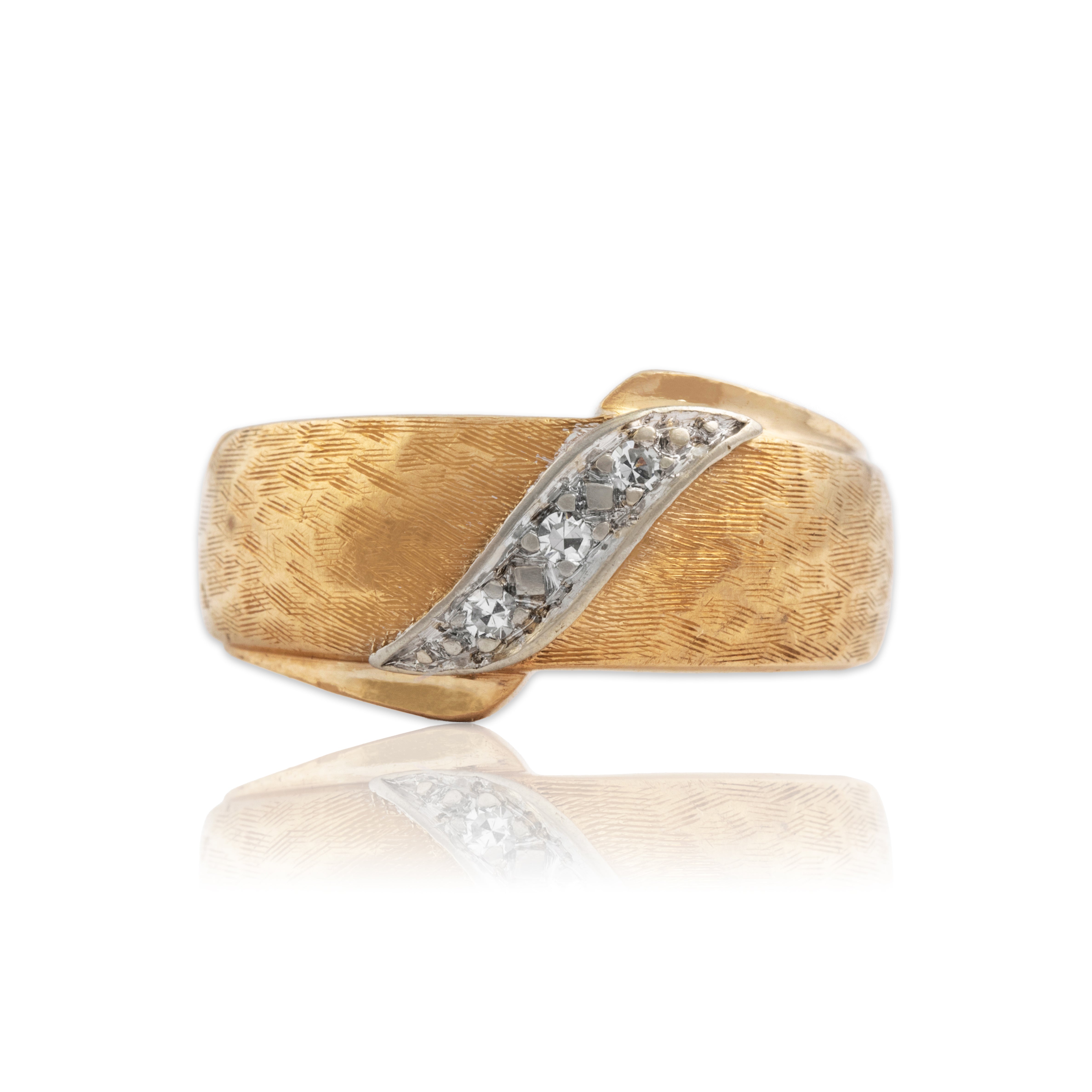 Vintage 14k Yellow & White Gold Diamond Ribbon Wave Ring - Close-up view