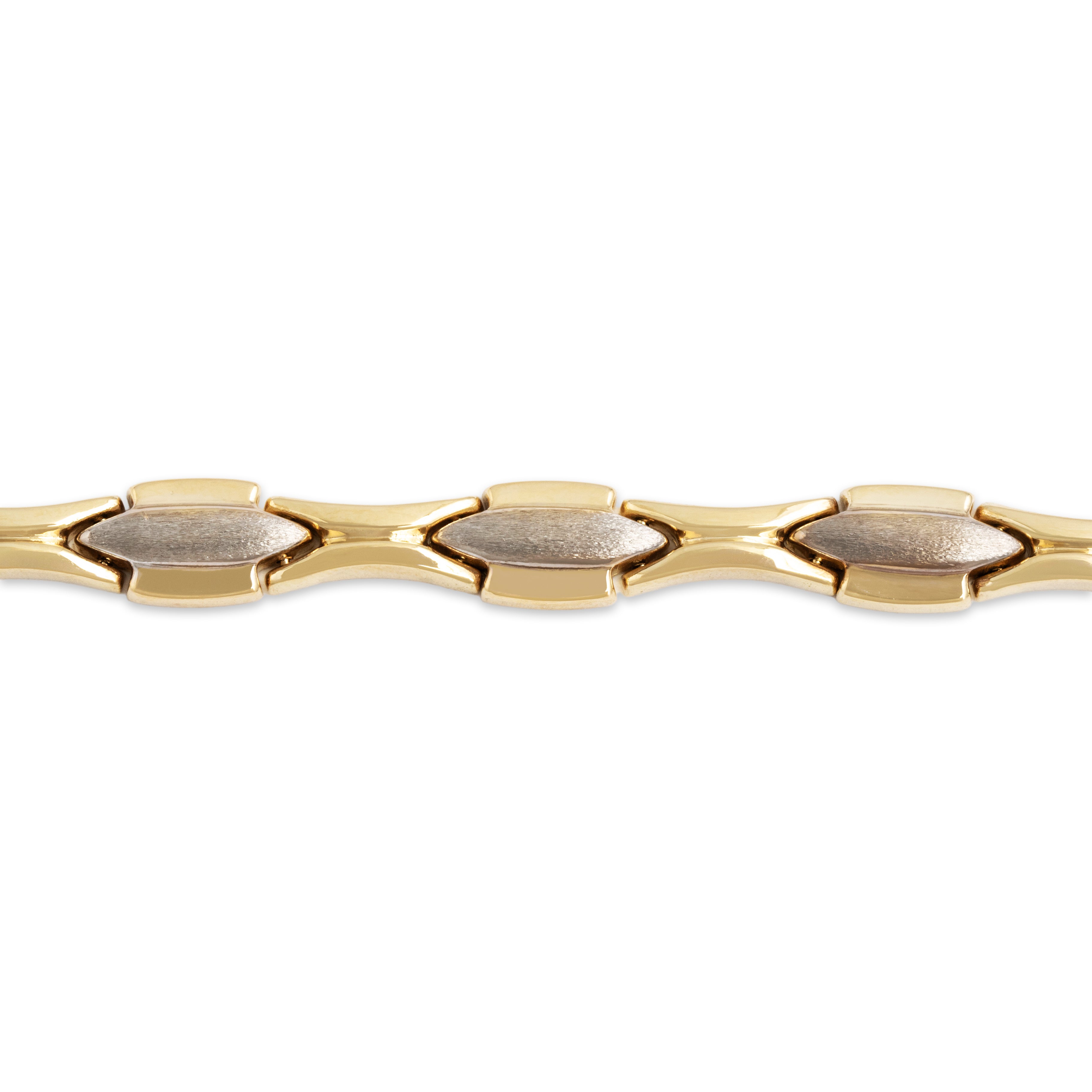 Vintage 14k Yellow and White Gold Dual-Textured Link Bracelet - Close-up view